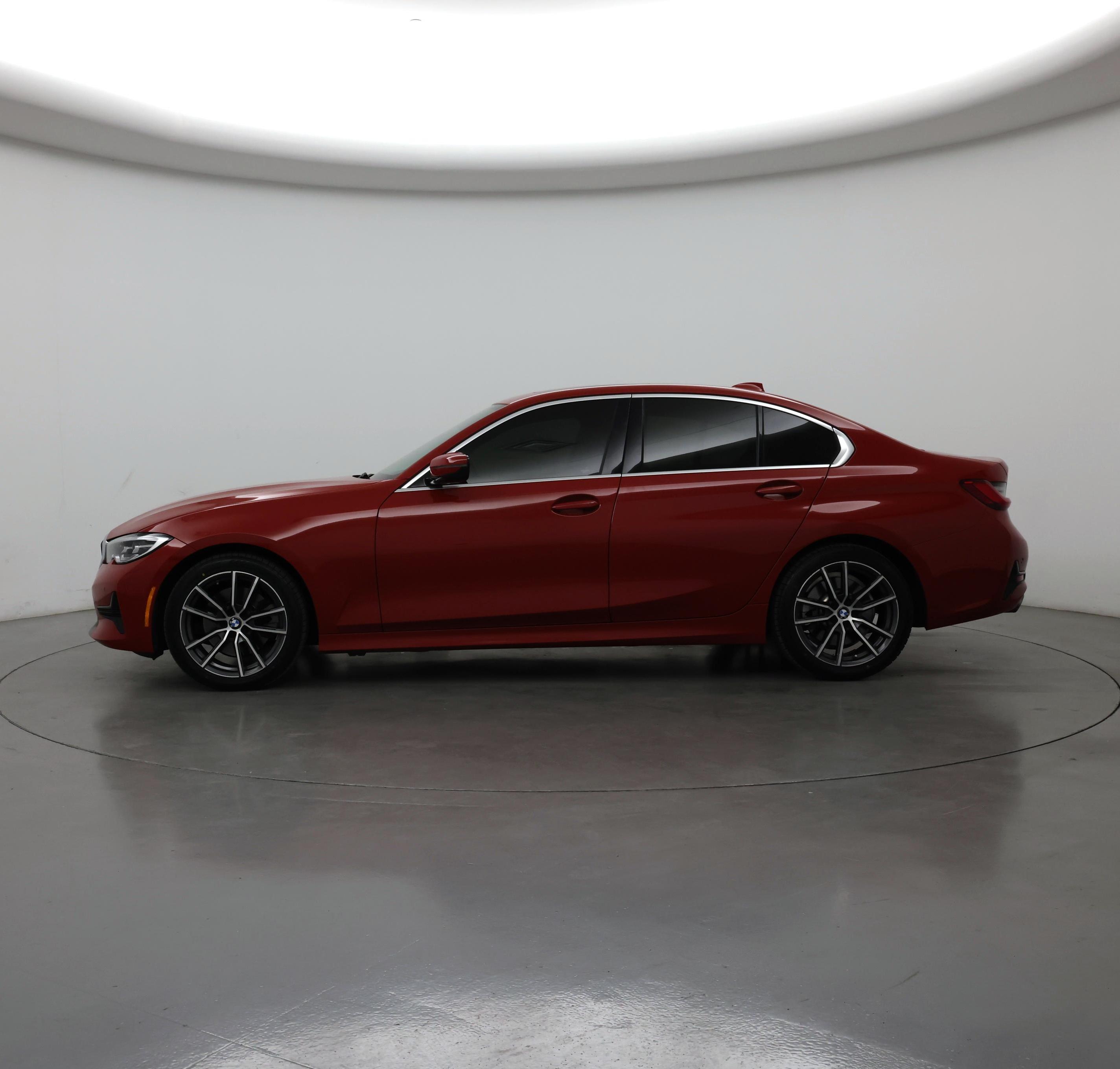 Thumbnail: 2021 BMW 3 Series - 3