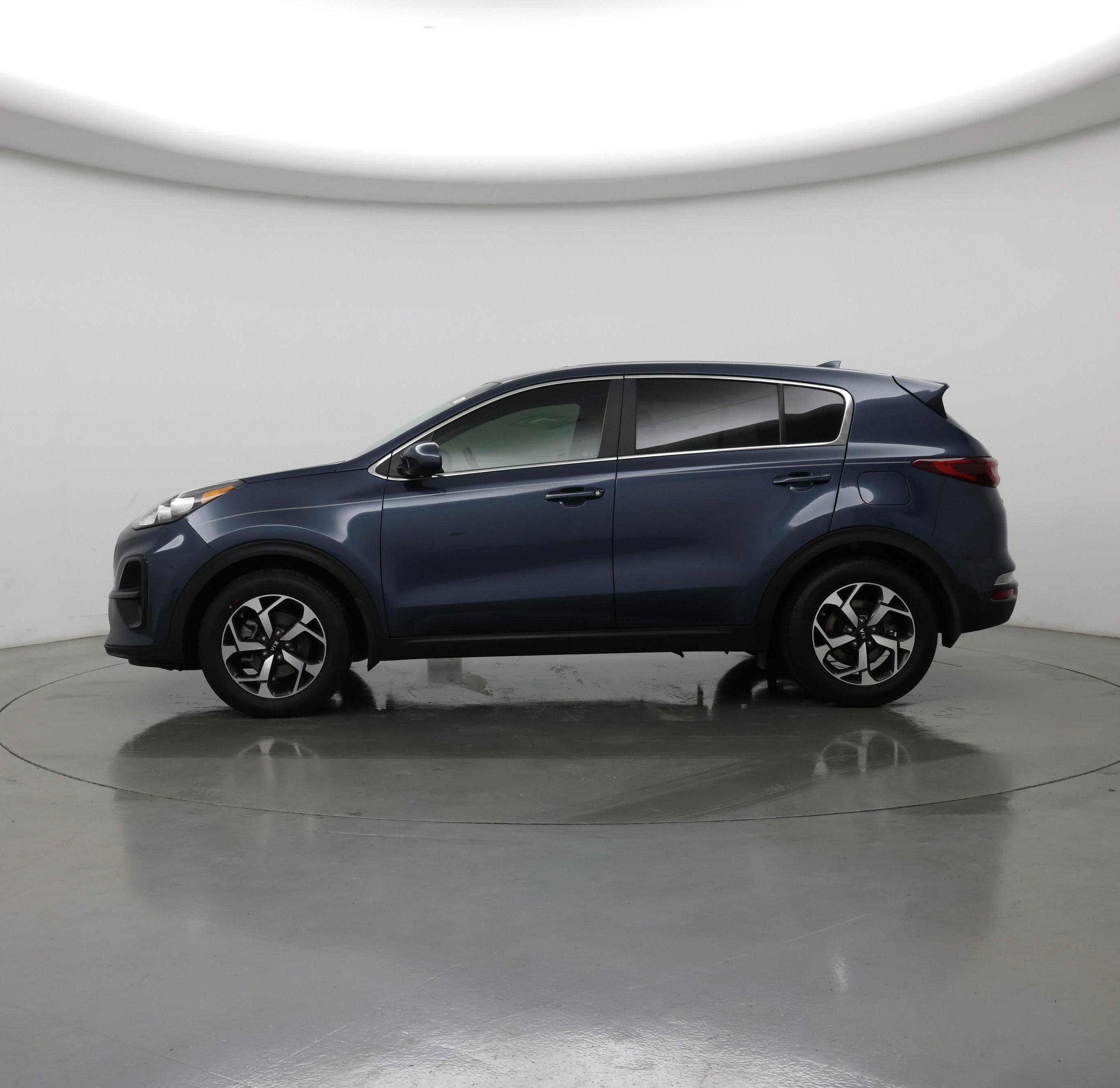 Thumbnail: 2022 Kia Sportage - 3