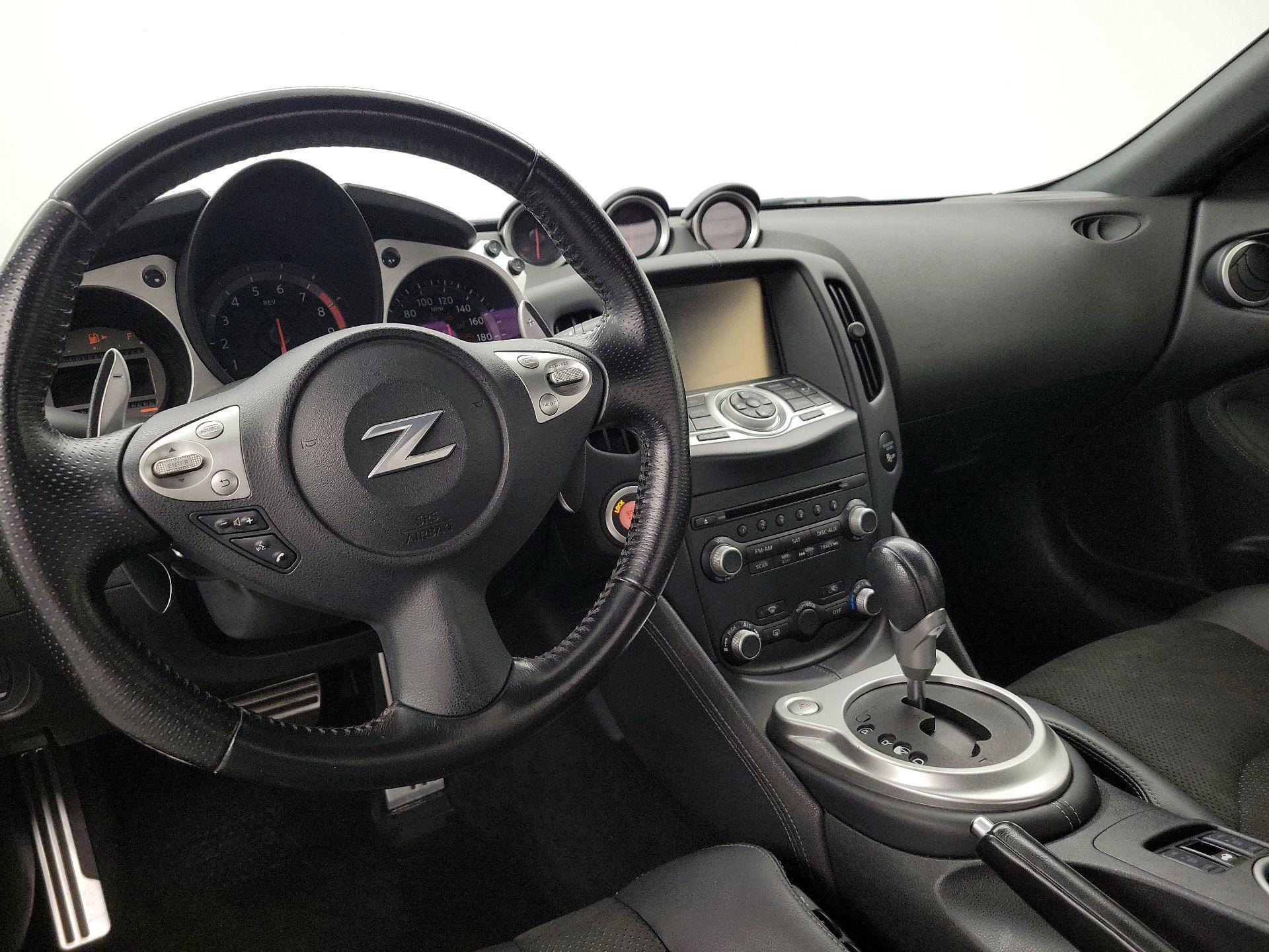 Thumbnail: 2020 Nissan Z - 9