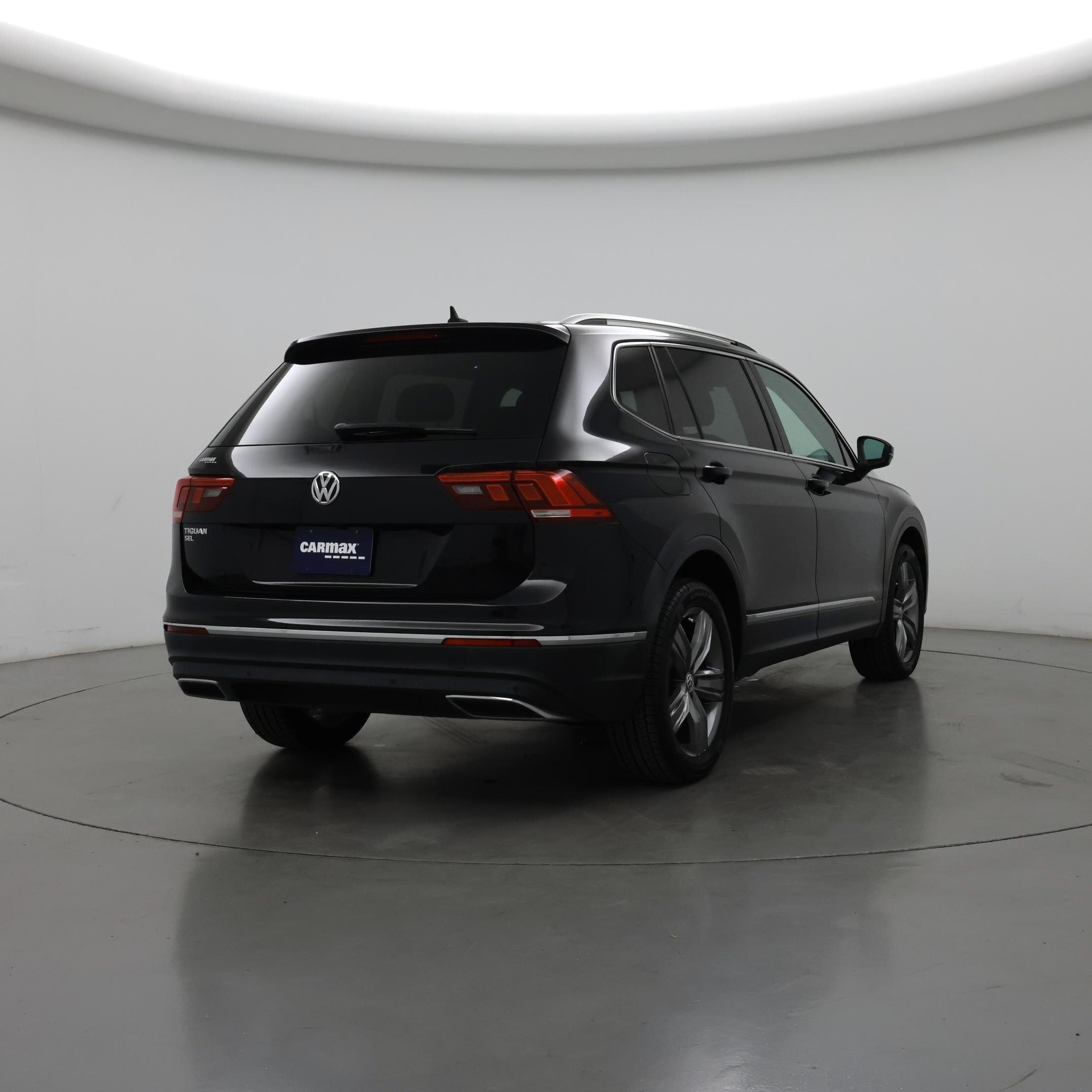 Thumbnail: 2020 Volkswagen Tiguan - 8