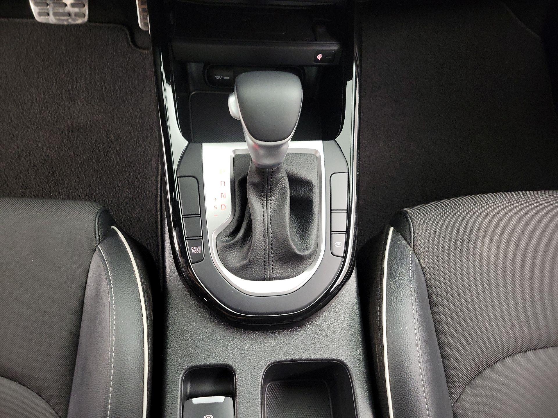 Thumbnail: 2022 Kia Forte - 18