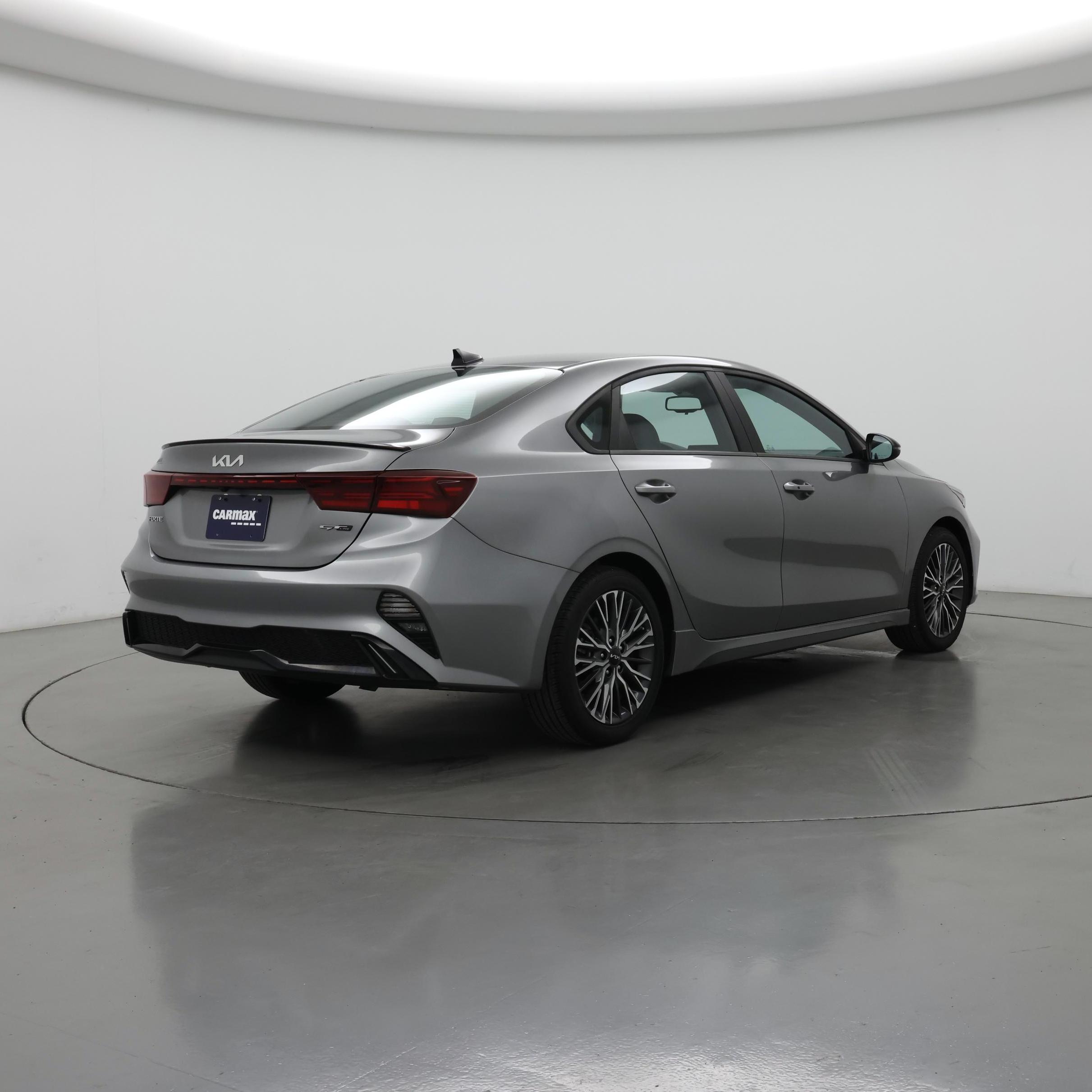 Thumbnail: 2022 Kia Forte - 8