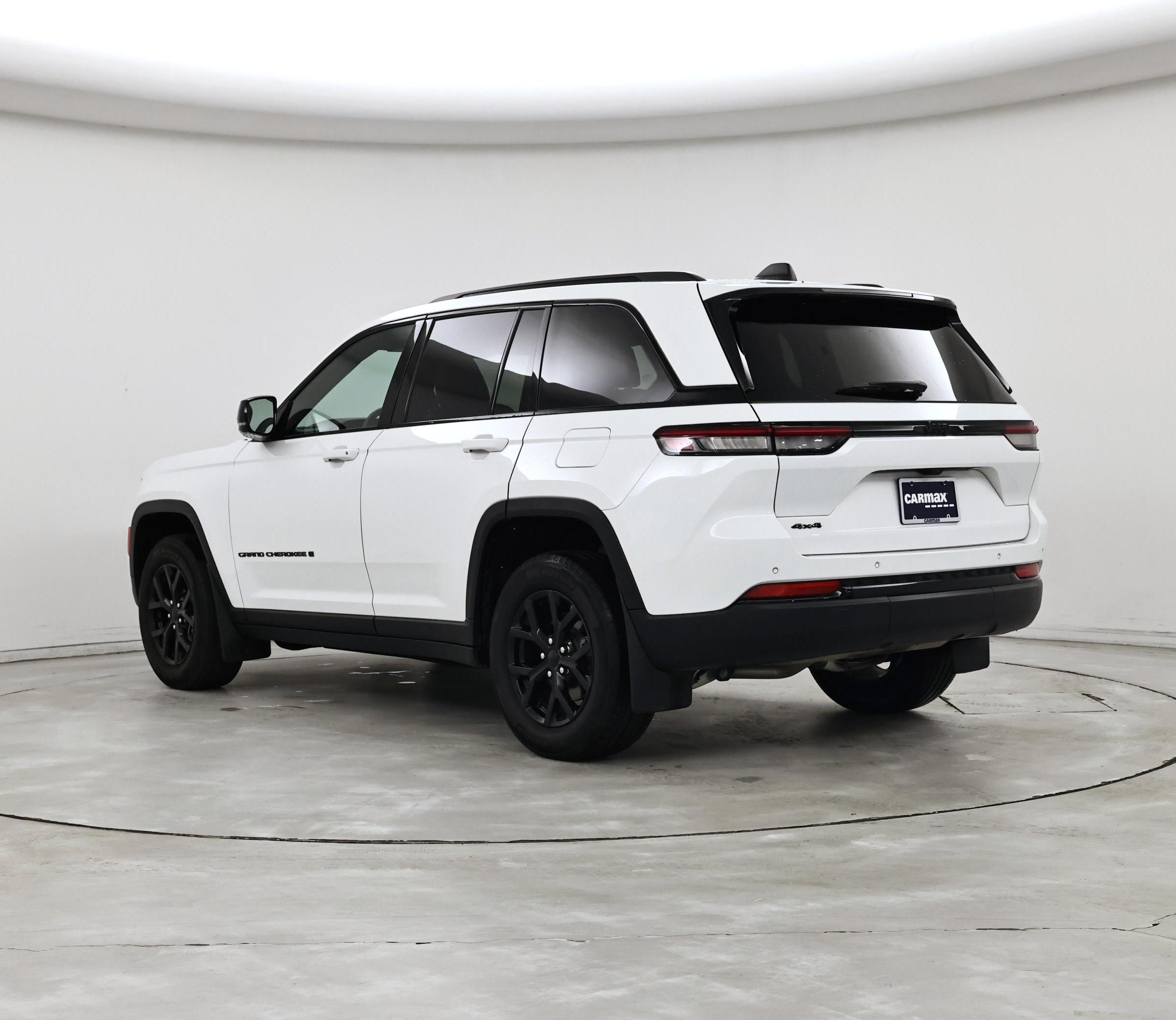 Thumbnail: 2024 Jeep Grand Cherokee - 2