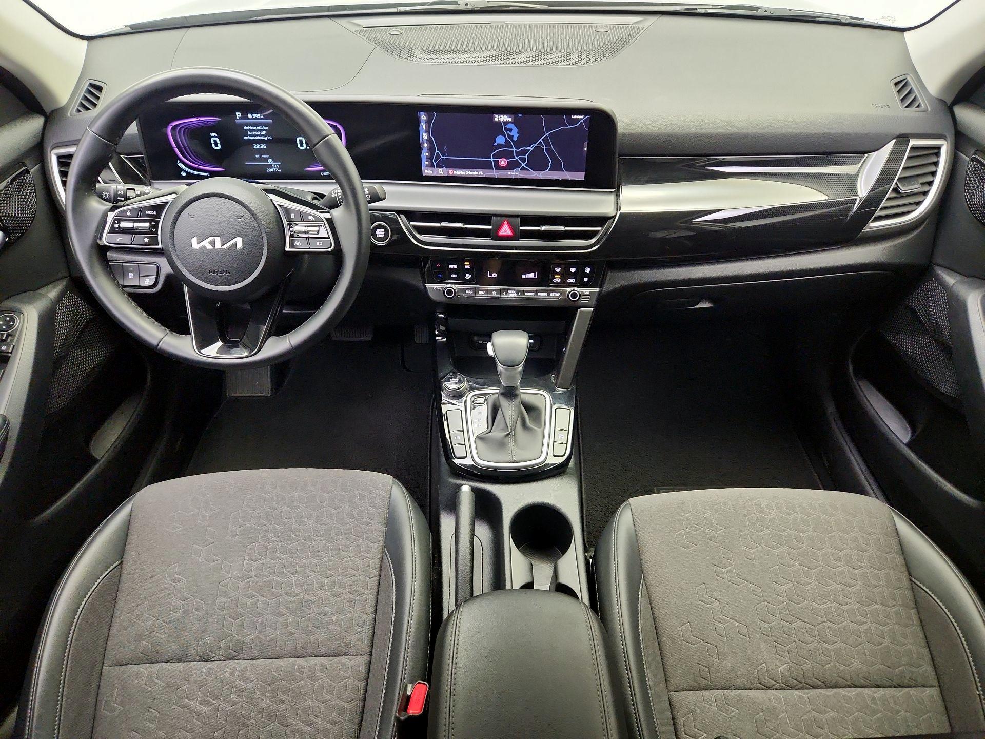 Thumbnail: 2025 Kia Seltos - 9