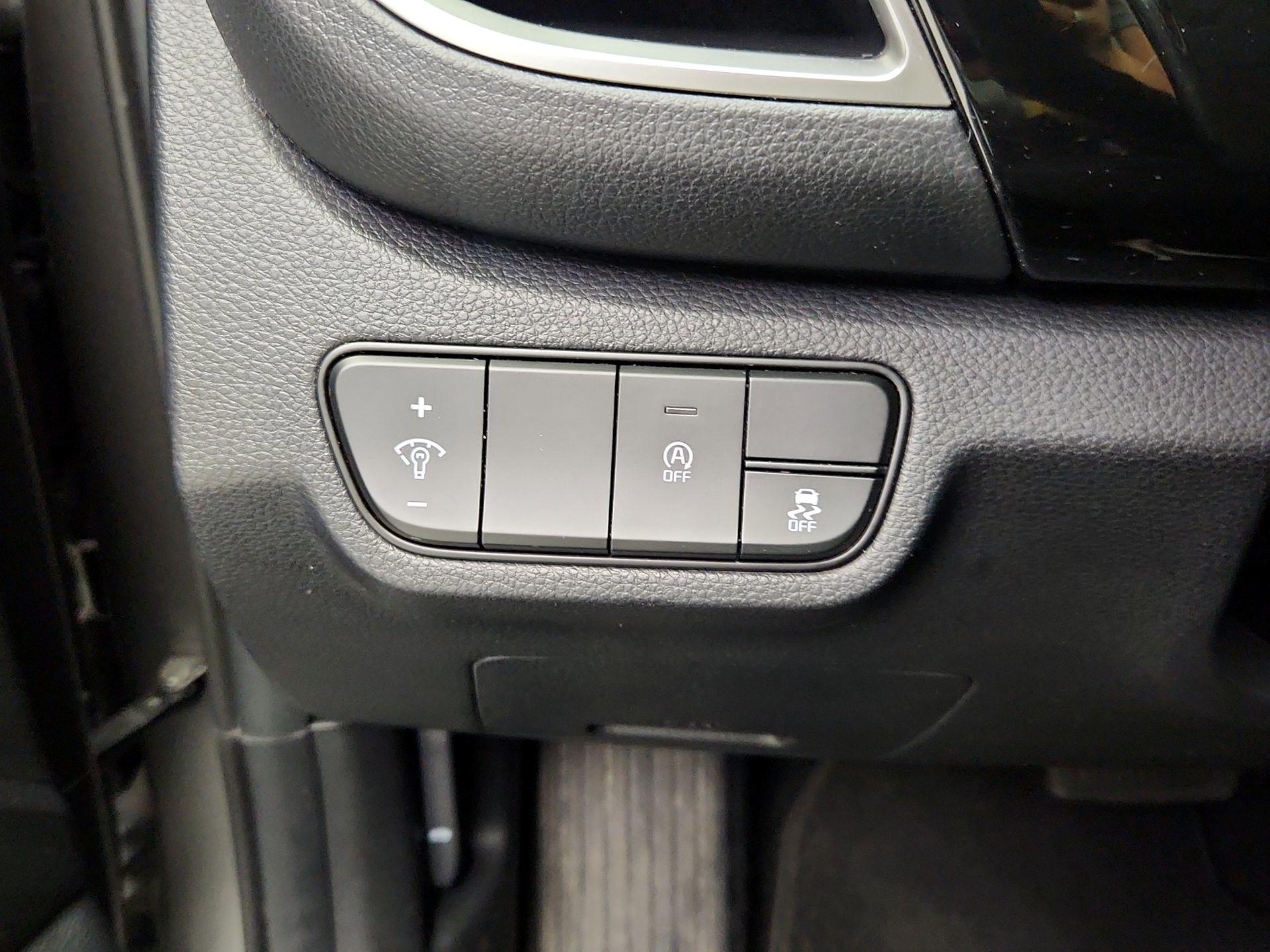 Thumbnail: 2025 Kia Seltos - 13