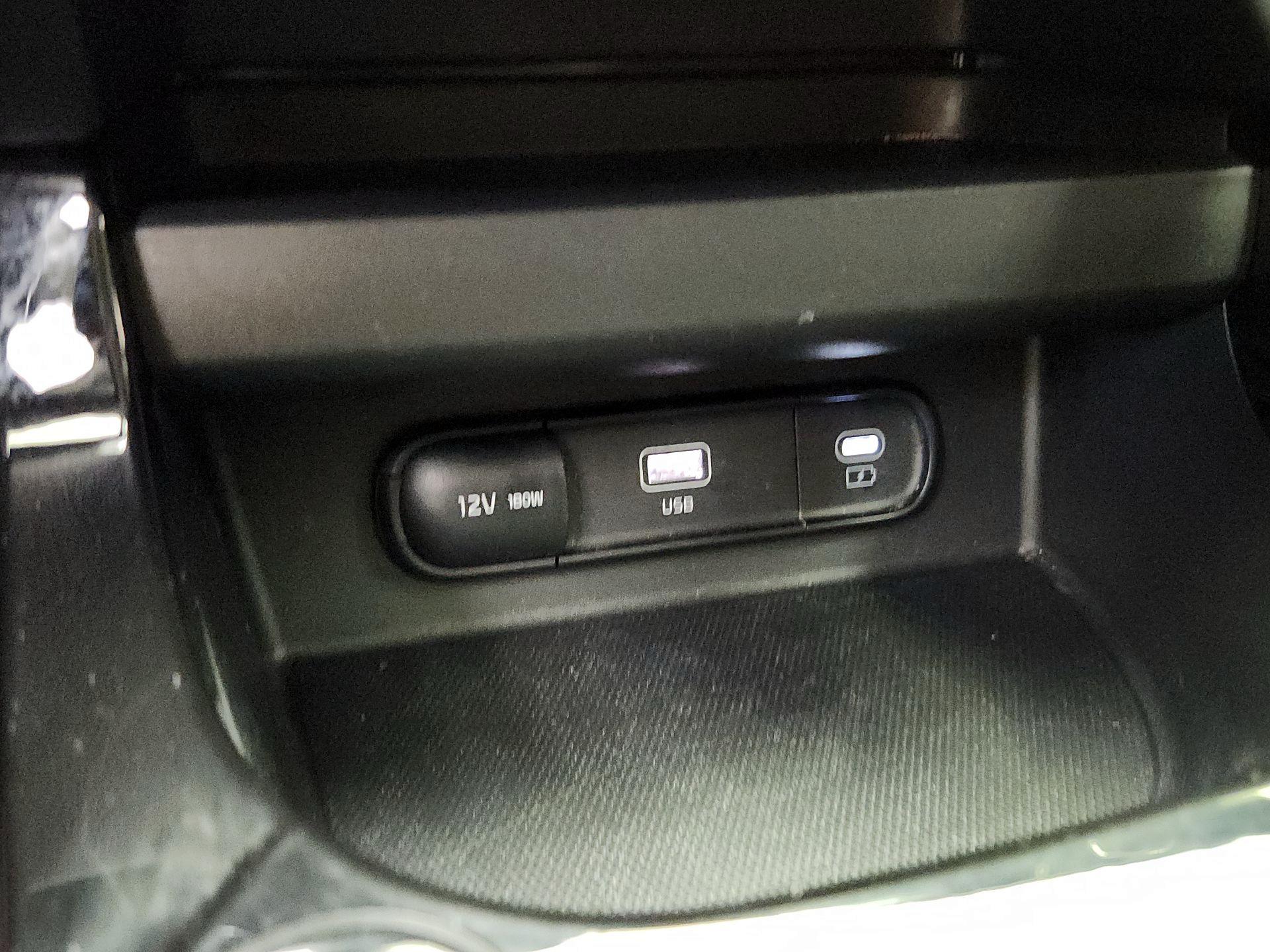 Thumbnail: 2025 Kia Seltos - 19