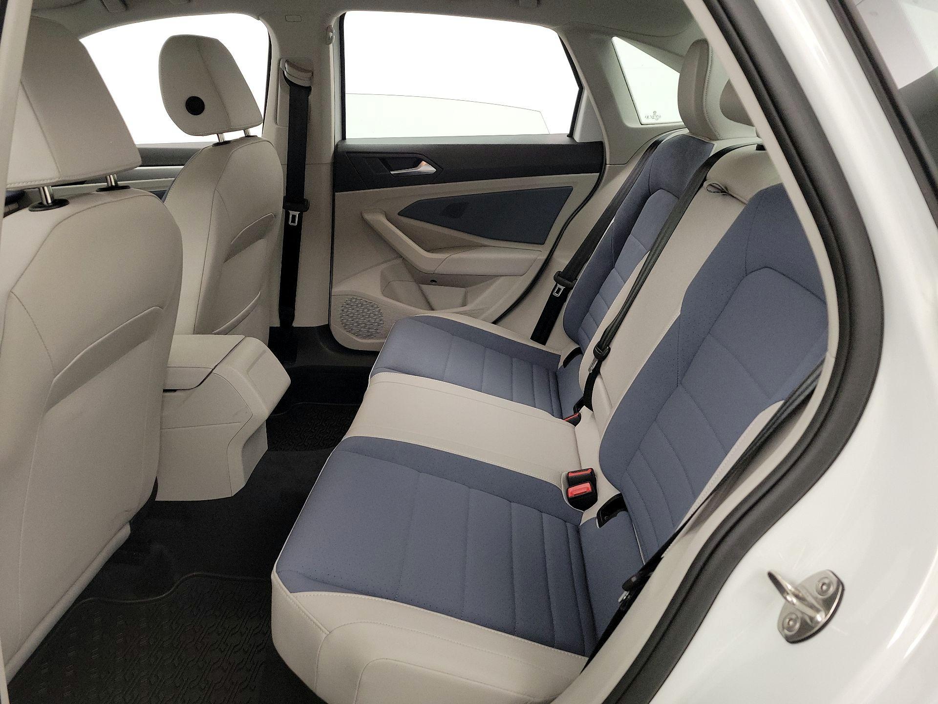 Thumbnail: 2025 Volkswagen Jetta - 20