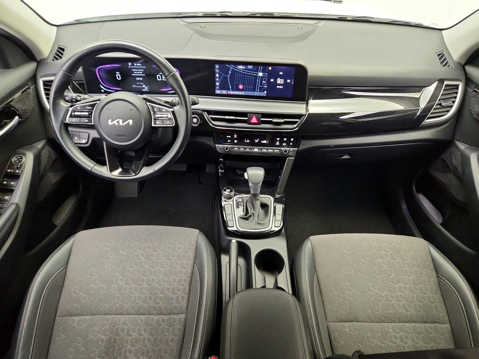 Thumbnail: 2025 Kia Seltos - 9