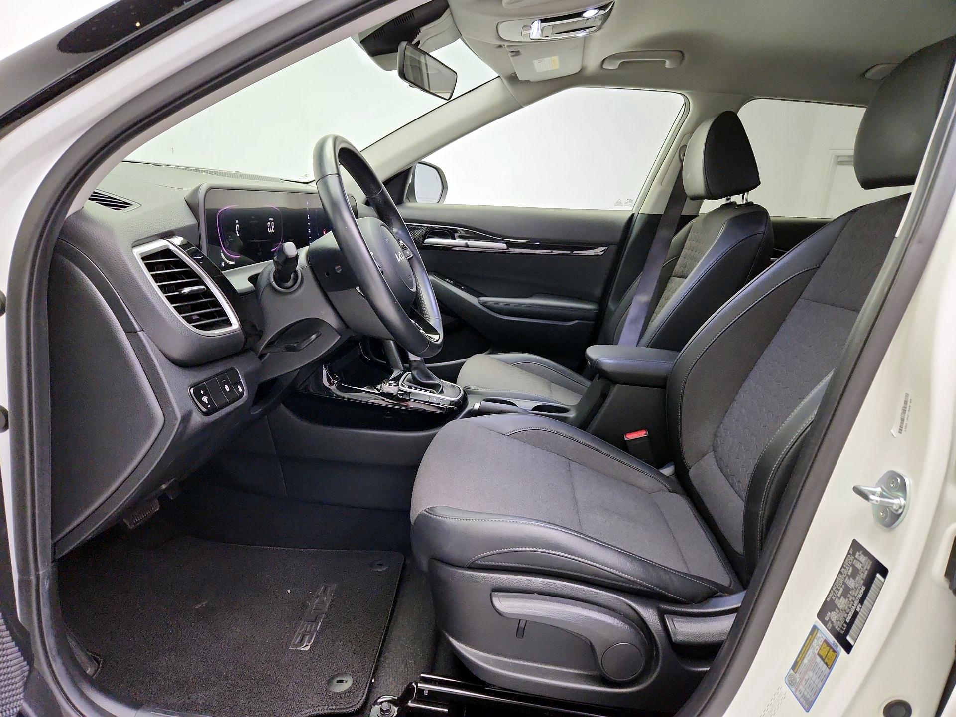 Thumbnail: 2025 Kia Seltos - 11