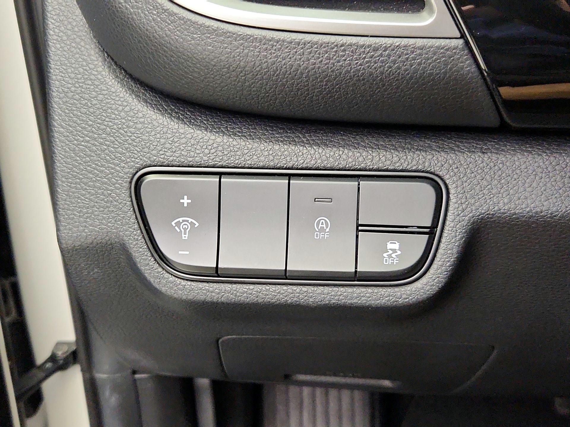 Thumbnail: 2025 Kia Seltos - 13