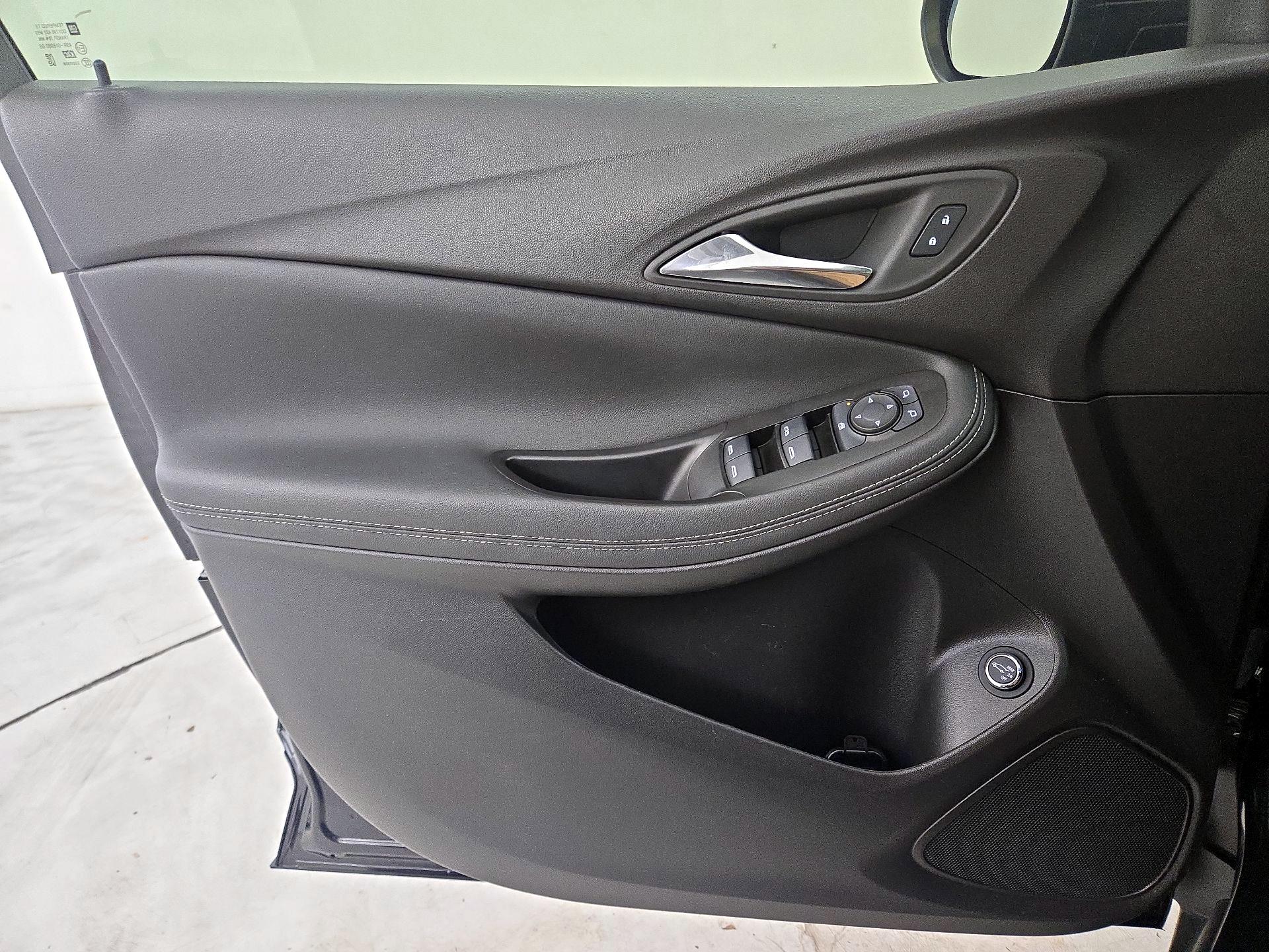 Thumbnail: 2023 Buick Encore GX - 12