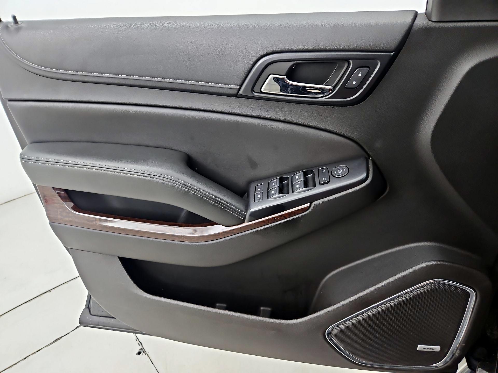 Thumbnail: 2018 GMC Yukon XL - 12