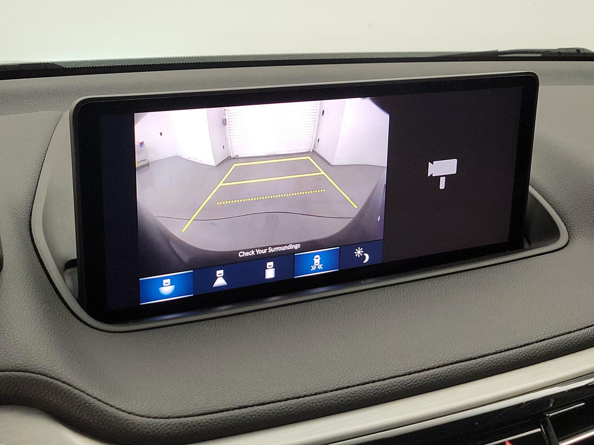 Thumbnail: 2023 Acura MDX - 14