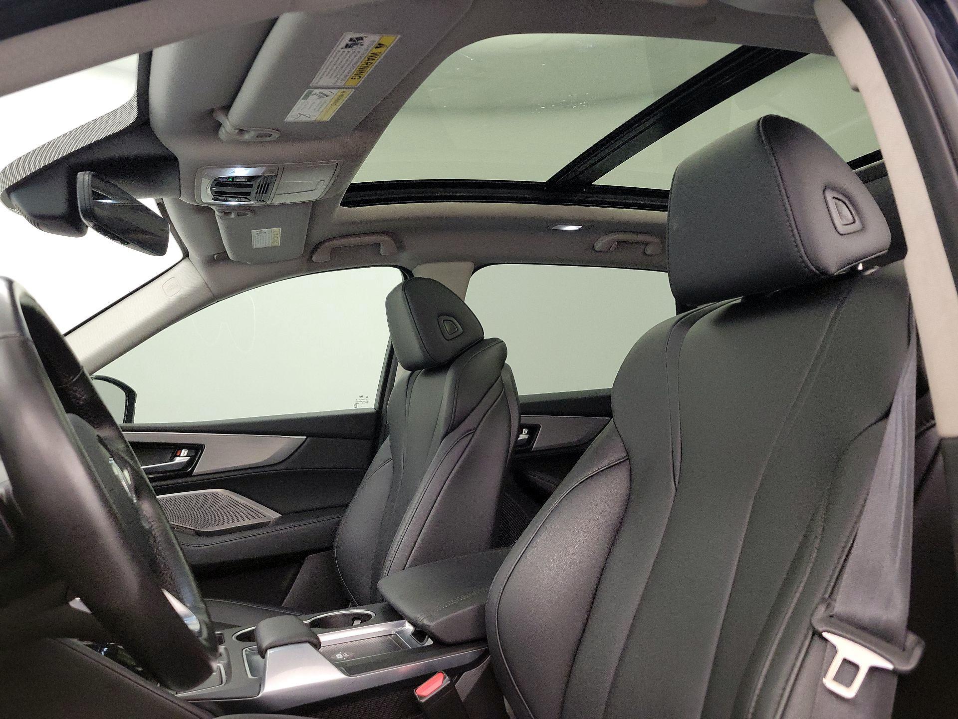 Thumbnail: 2023 Acura MDX - 19