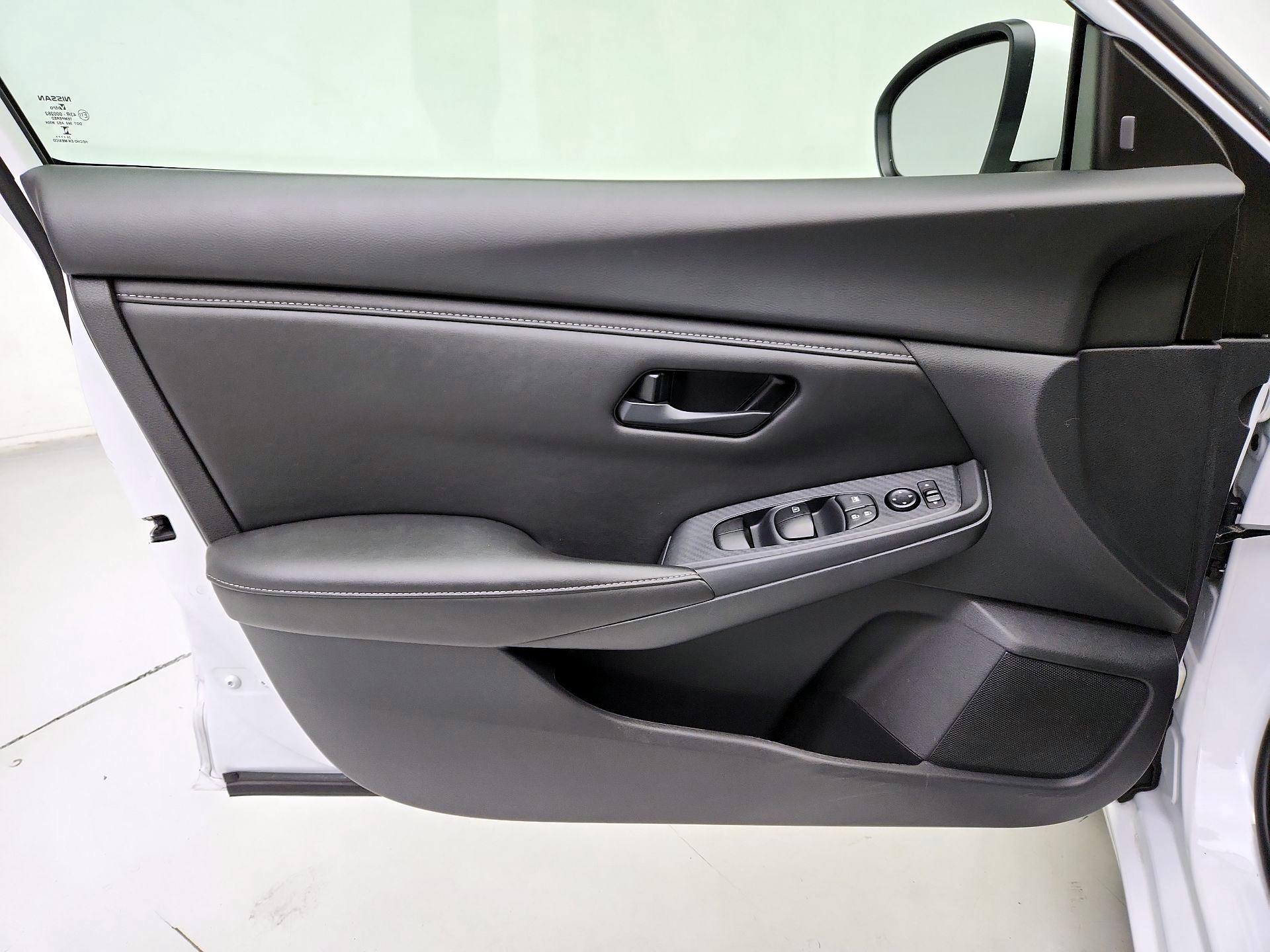 Thumbnail: 2025 Nissan Sentra - 12