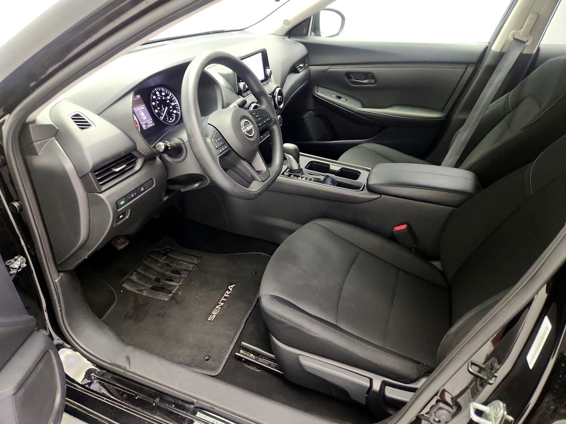 Thumbnail: 2025 Nissan Sentra - 11