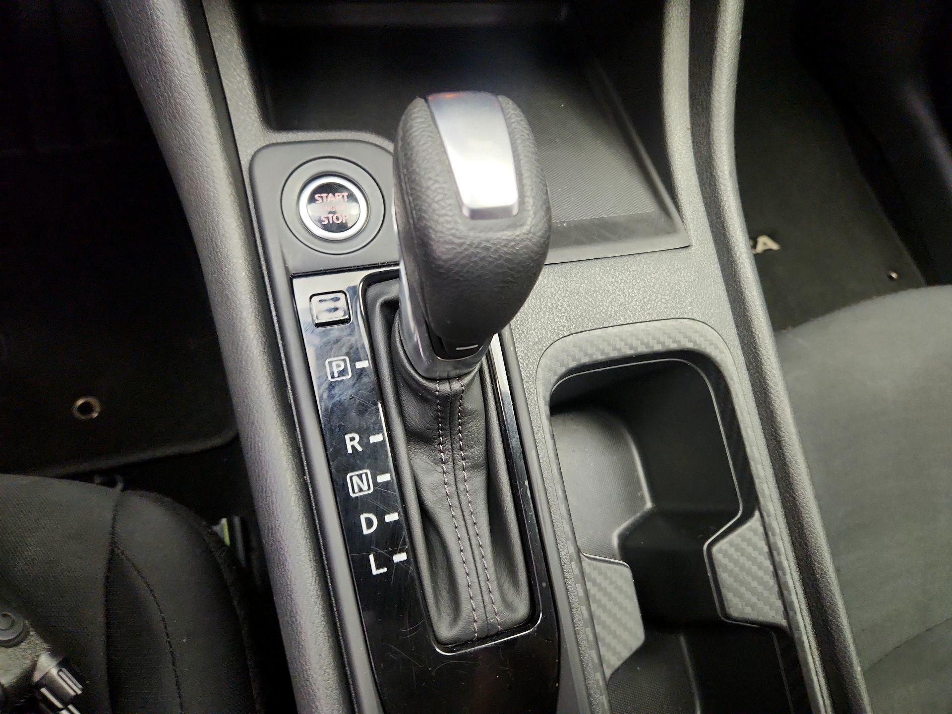 Thumbnail: 2025 Nissan Sentra - 17