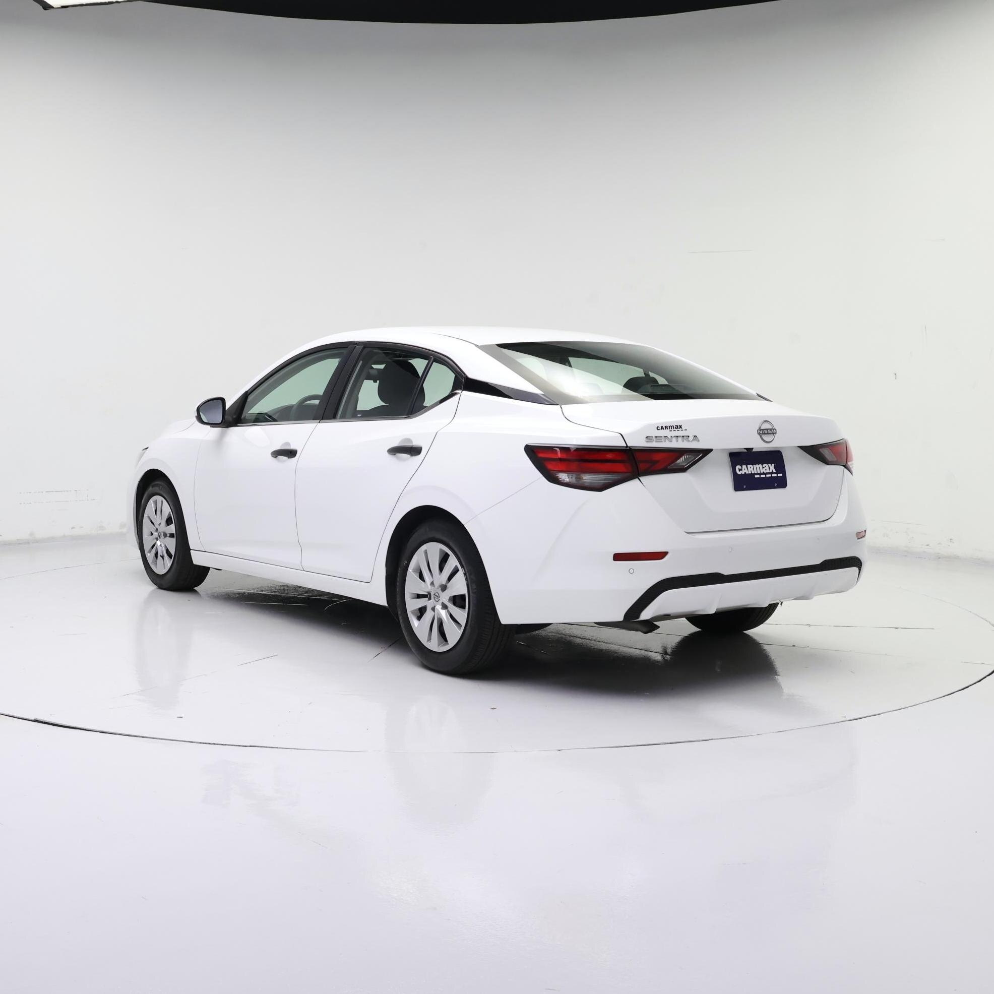 Thumbnail: 2025 Nissan Sentra - 2