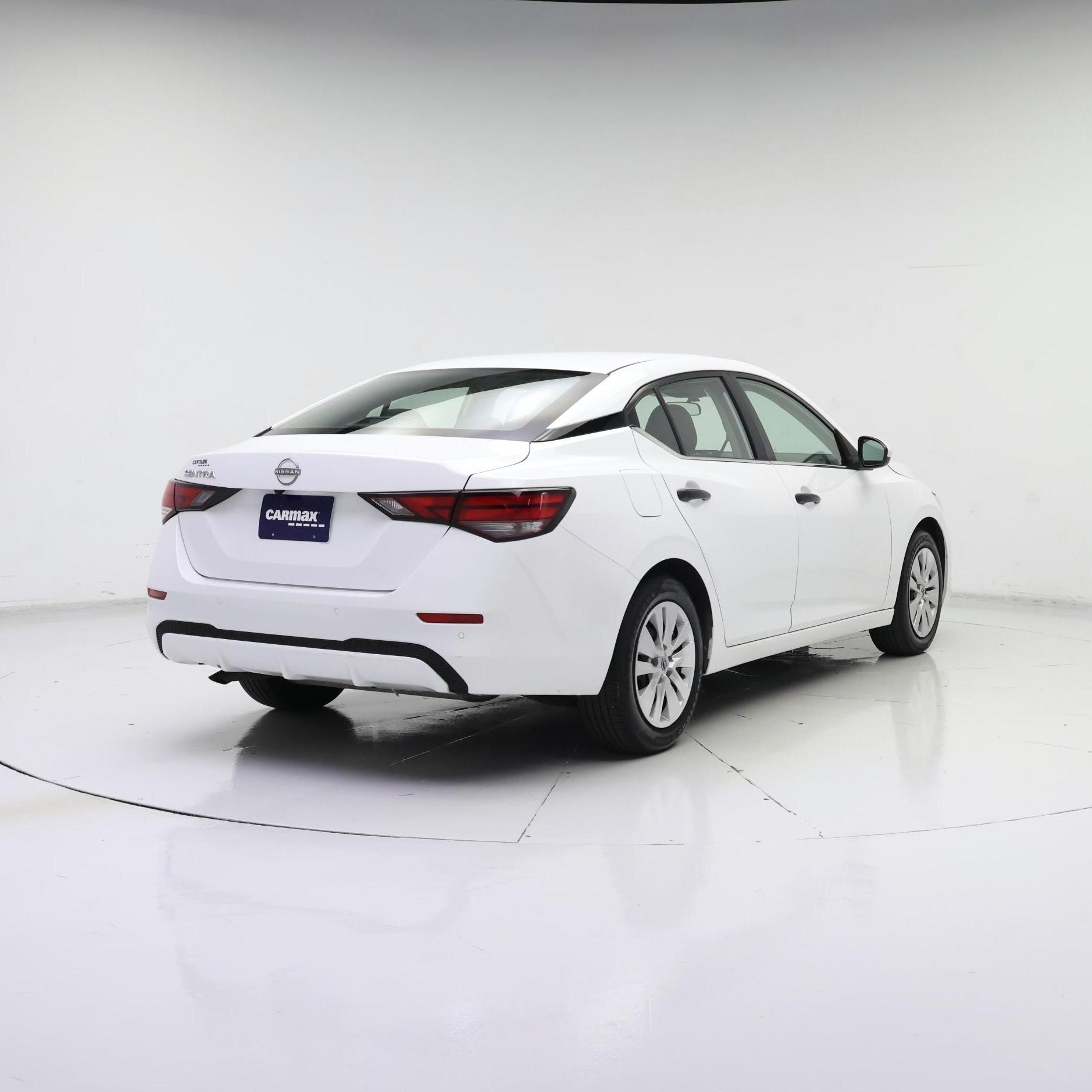 Thumbnail: 2025 Nissan Sentra - 8