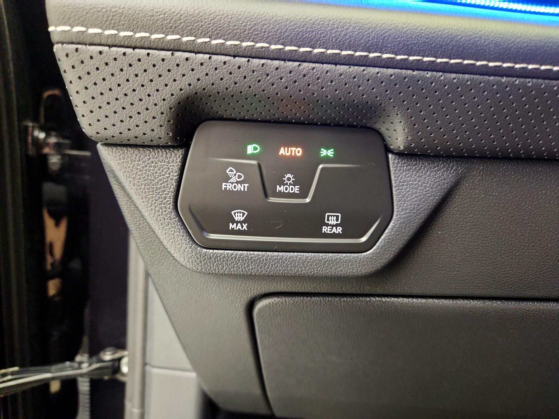 Thumbnail: 2025 Volkswagen Atlas - 13