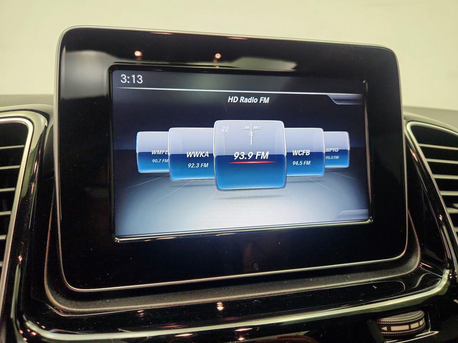 Thumbnail: 2016 Mercedes-Benz GLE - 14