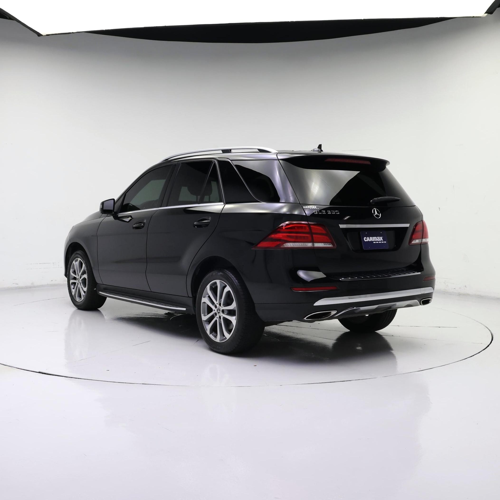 Thumbnail: 2016 Mercedes-Benz GLE - 2