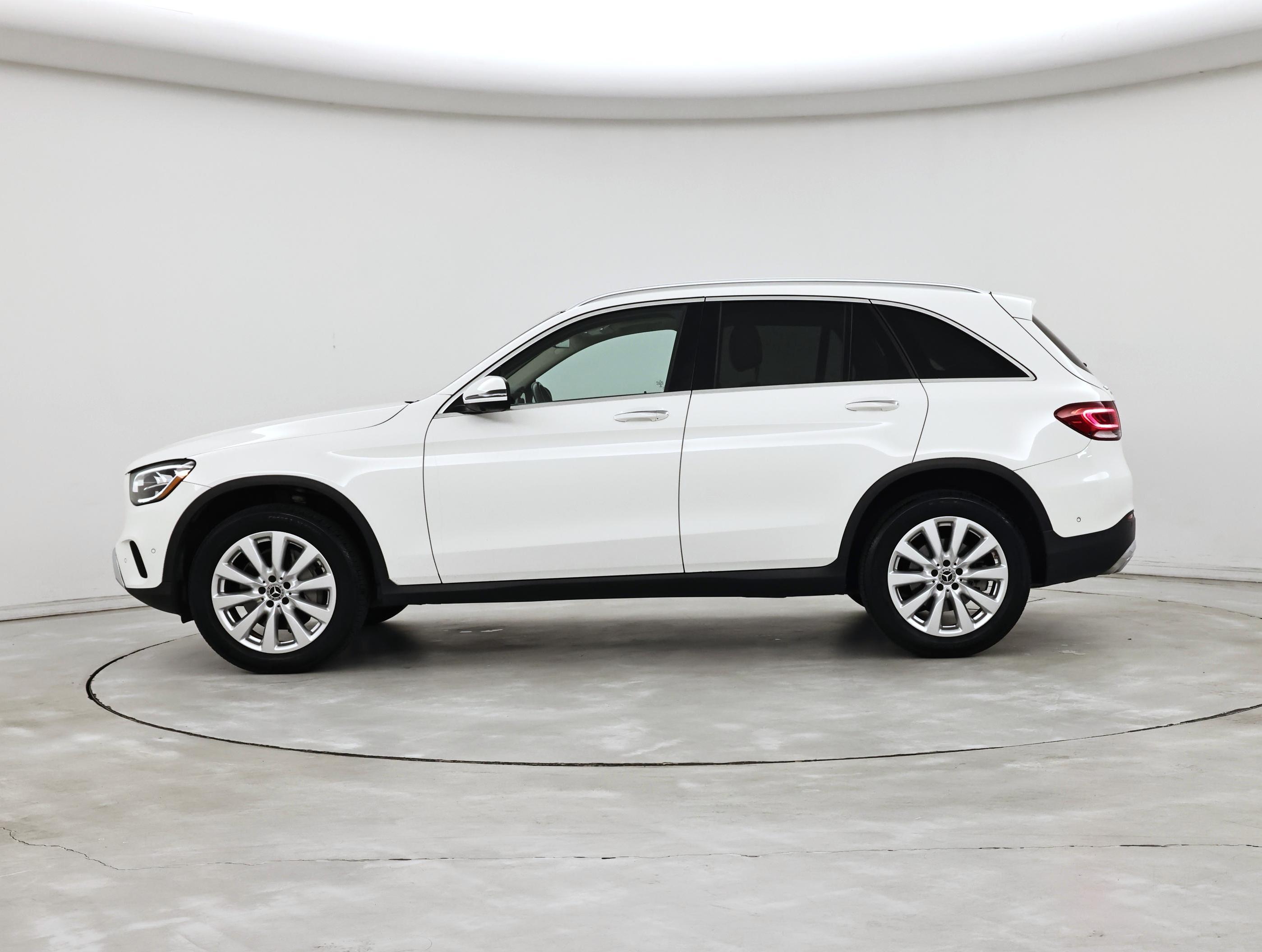 Thumbnail: 2020 Mercedes-Benz GLC - 3