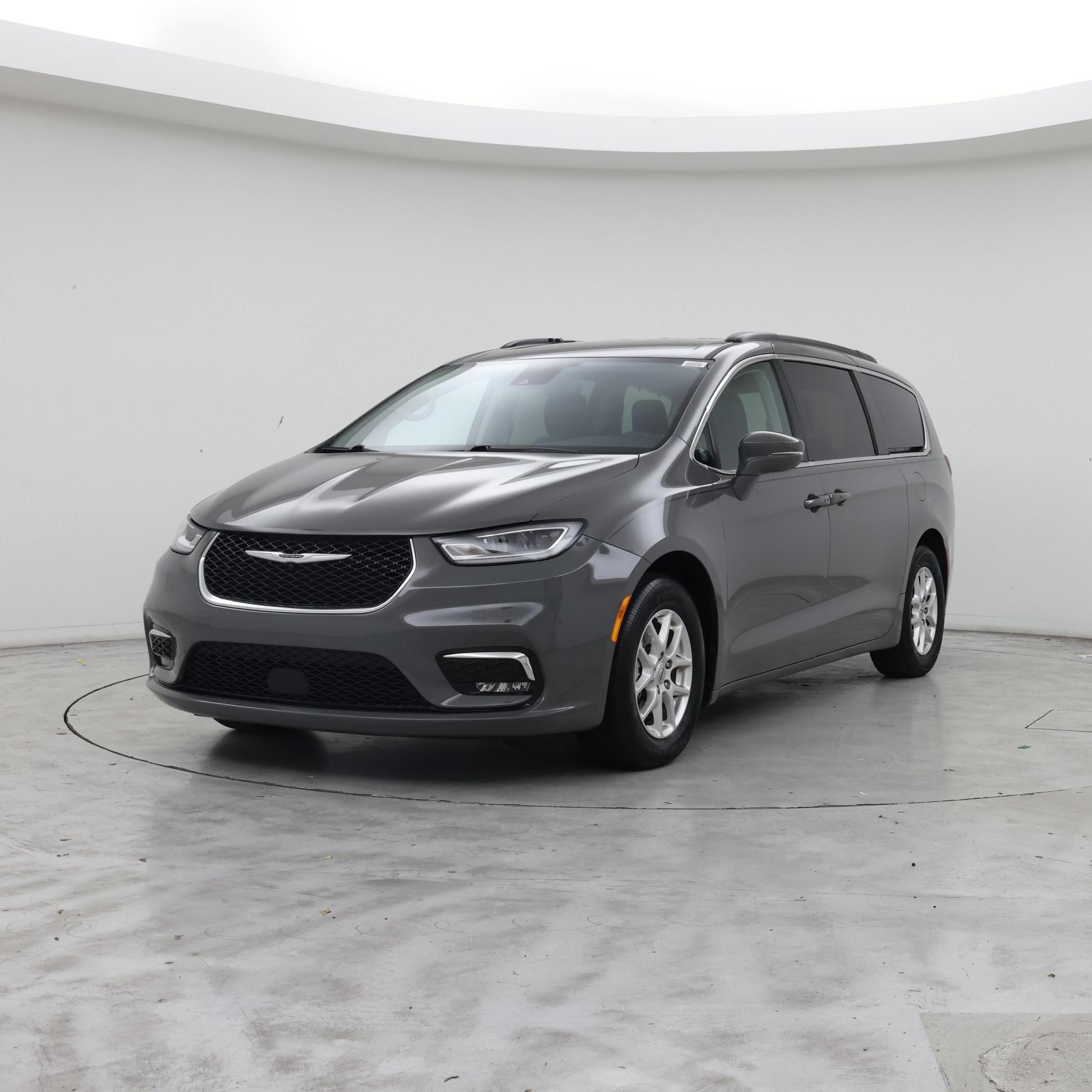 Thumbnail: 2022 Chrysler Pacifica - 4