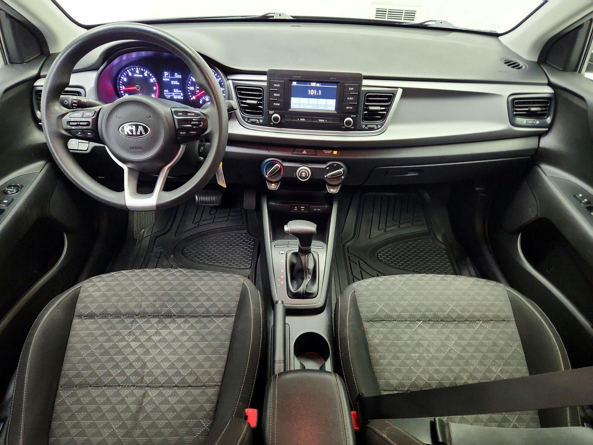 Thumbnail: 2018 Kia Rio - 9