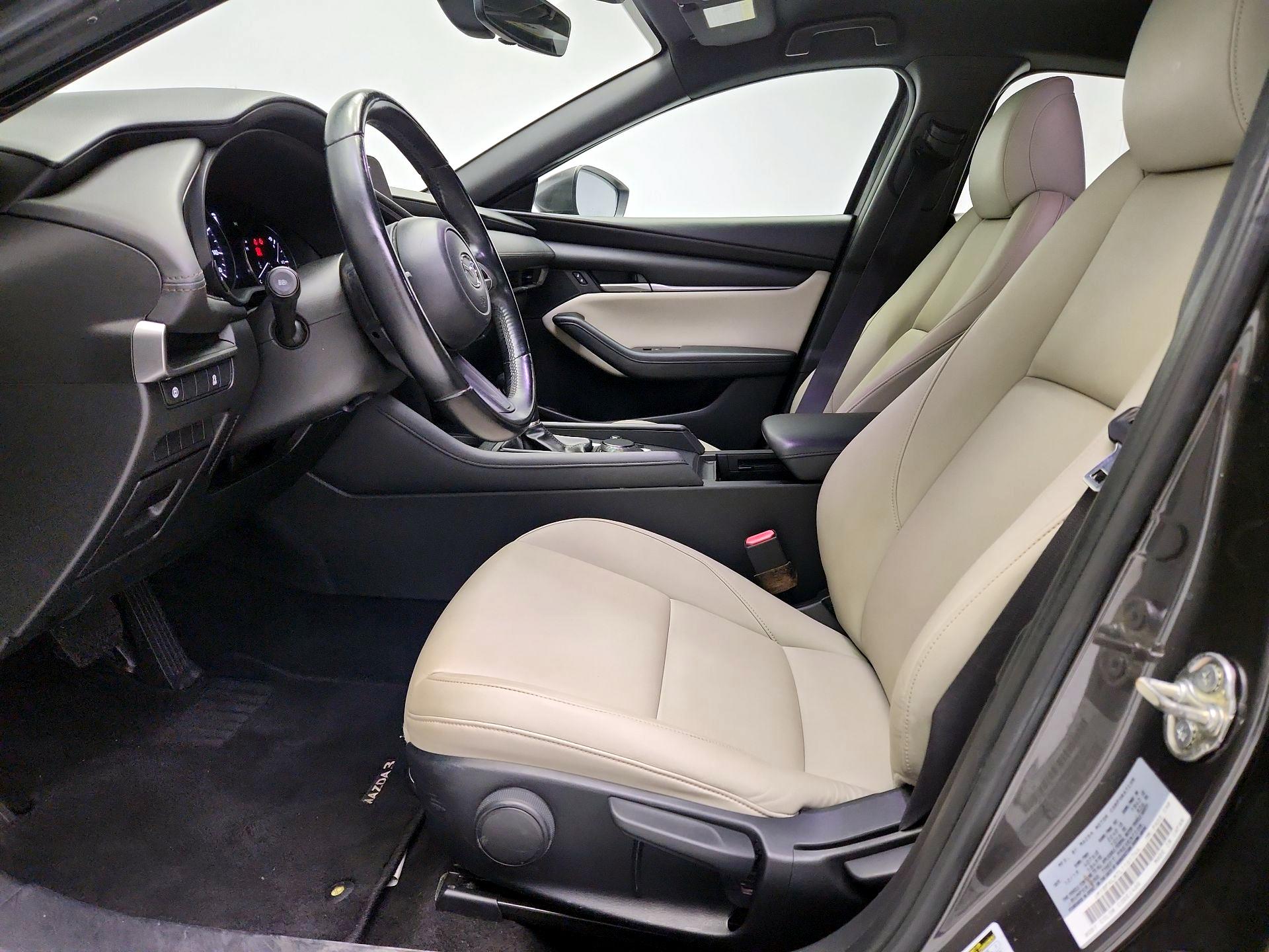 Thumbnail: 2020 Mazda Mazda3 - 11