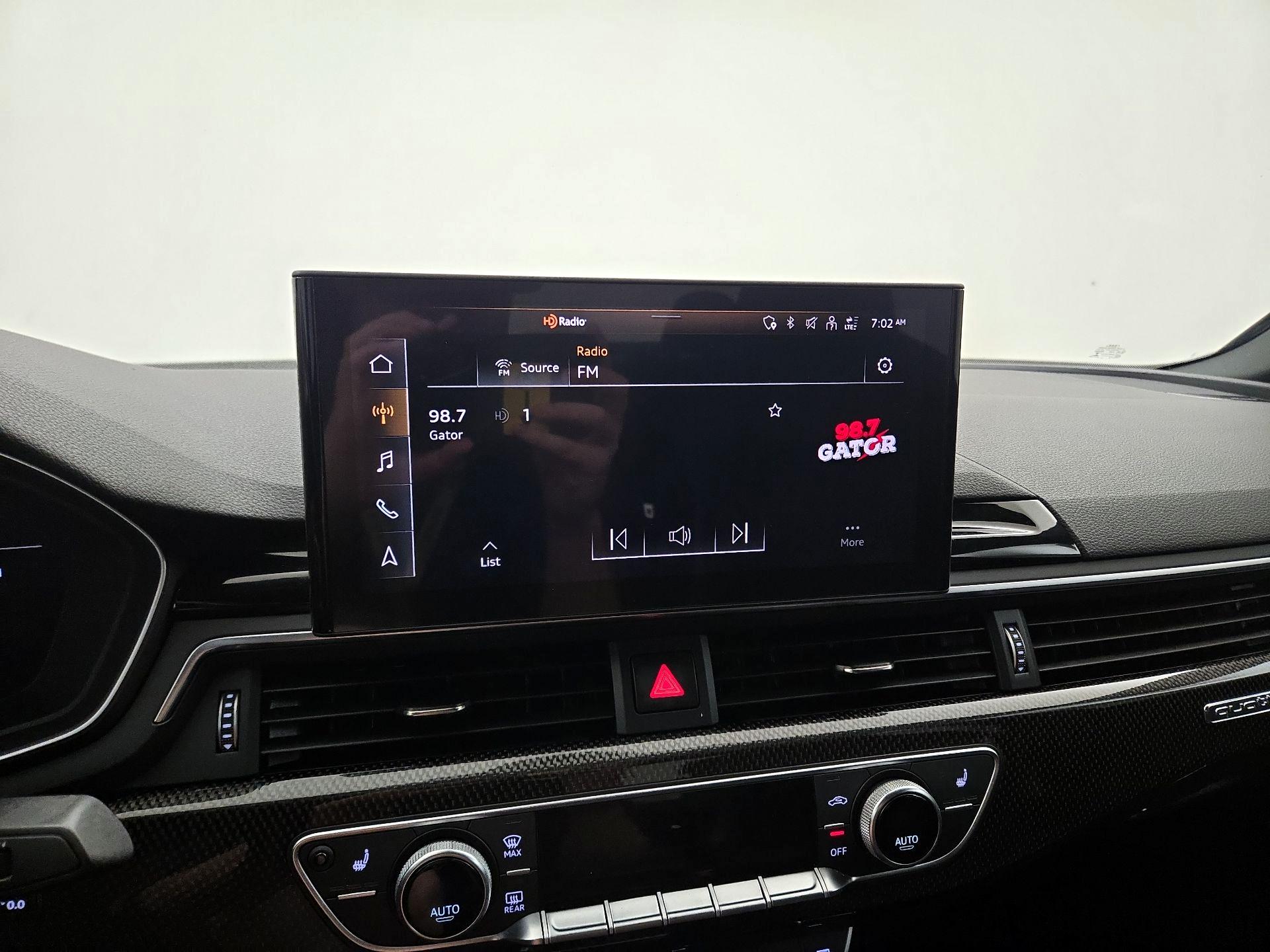 Thumbnail: 2020 Audi S4 - 15