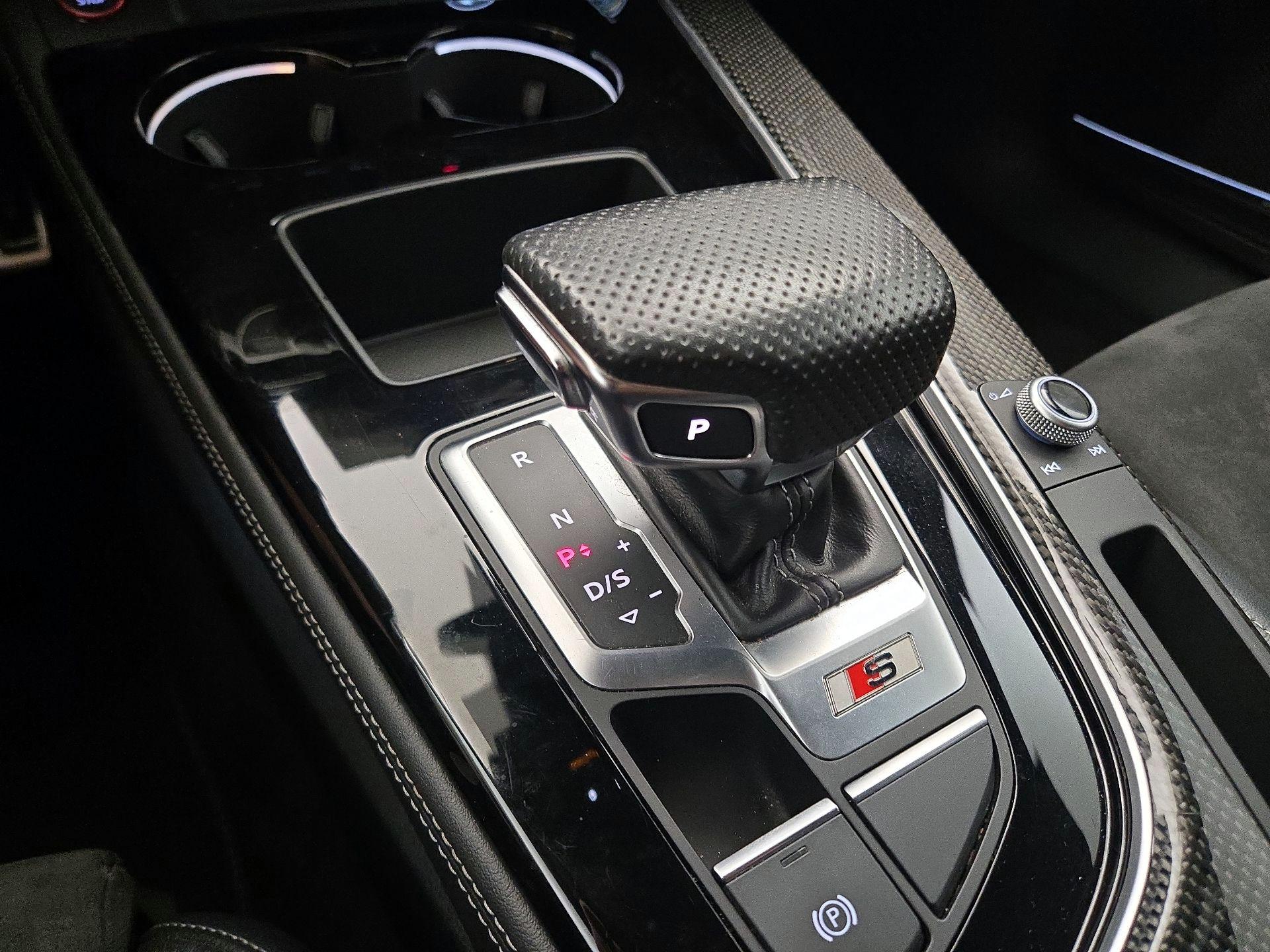 Thumbnail: 2020 Audi S4 - 17