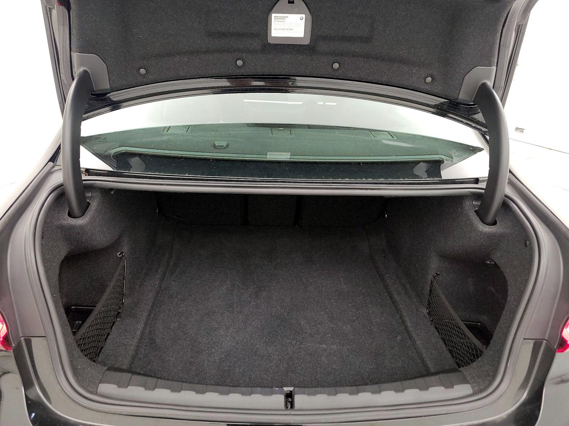 Thumbnail: 2020 BMW 3 Series - 16