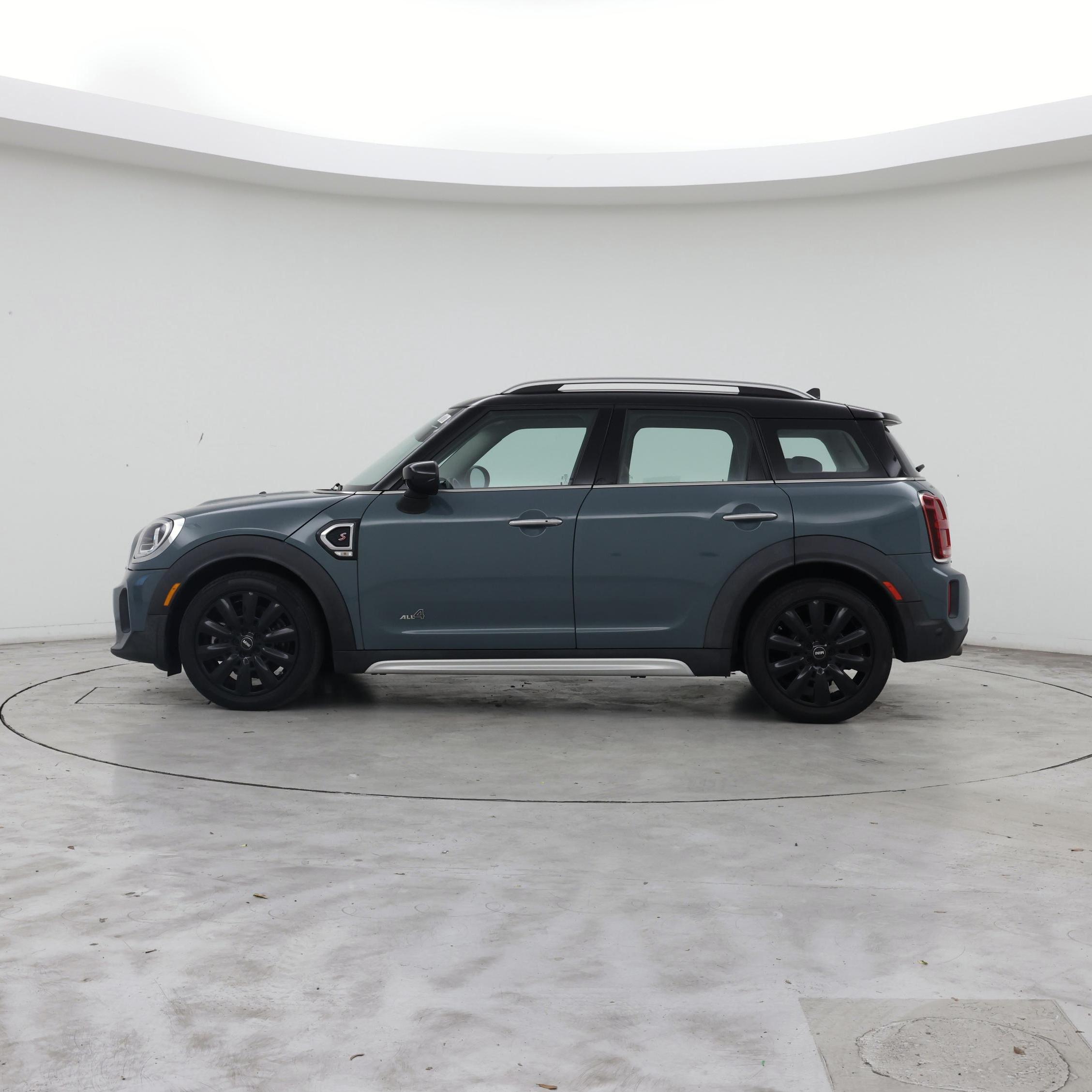 Thumbnail: 2022 MINI Cooper Countryman - 3