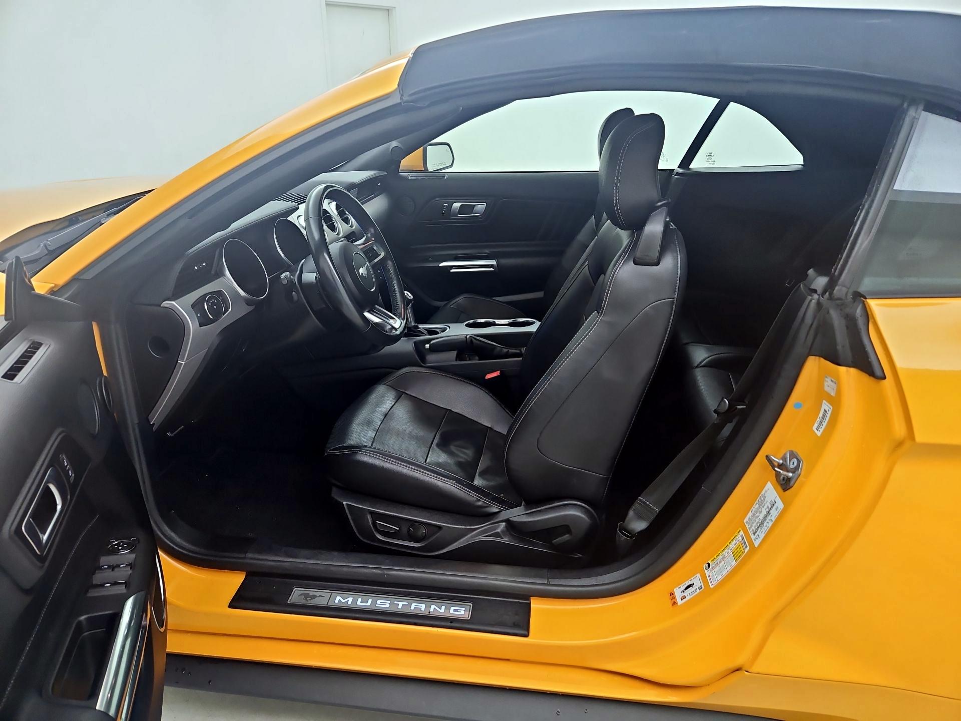 Thumbnail: 2022 Ford Mustang - 11