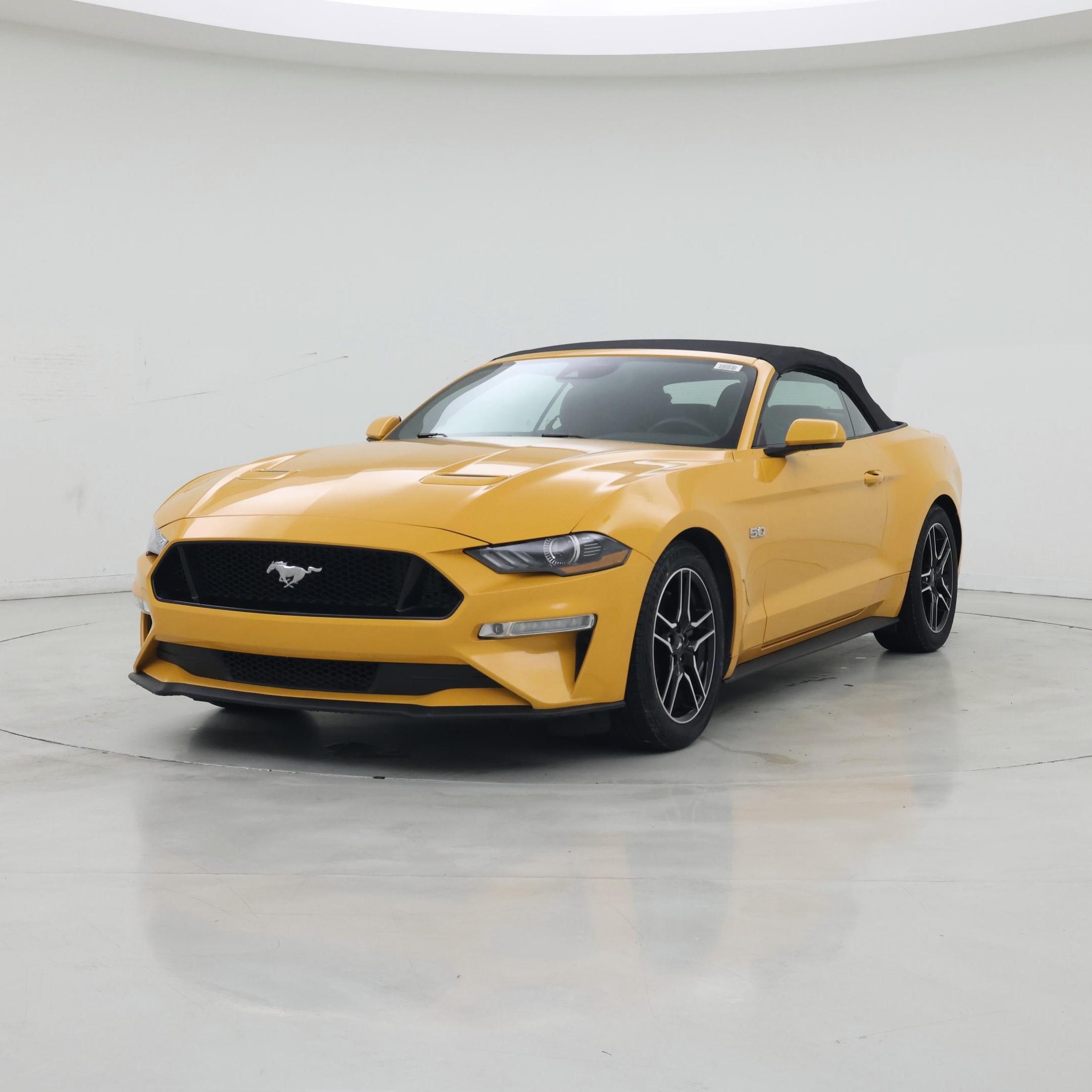 Thumbnail: 2022 Ford Mustang - 4