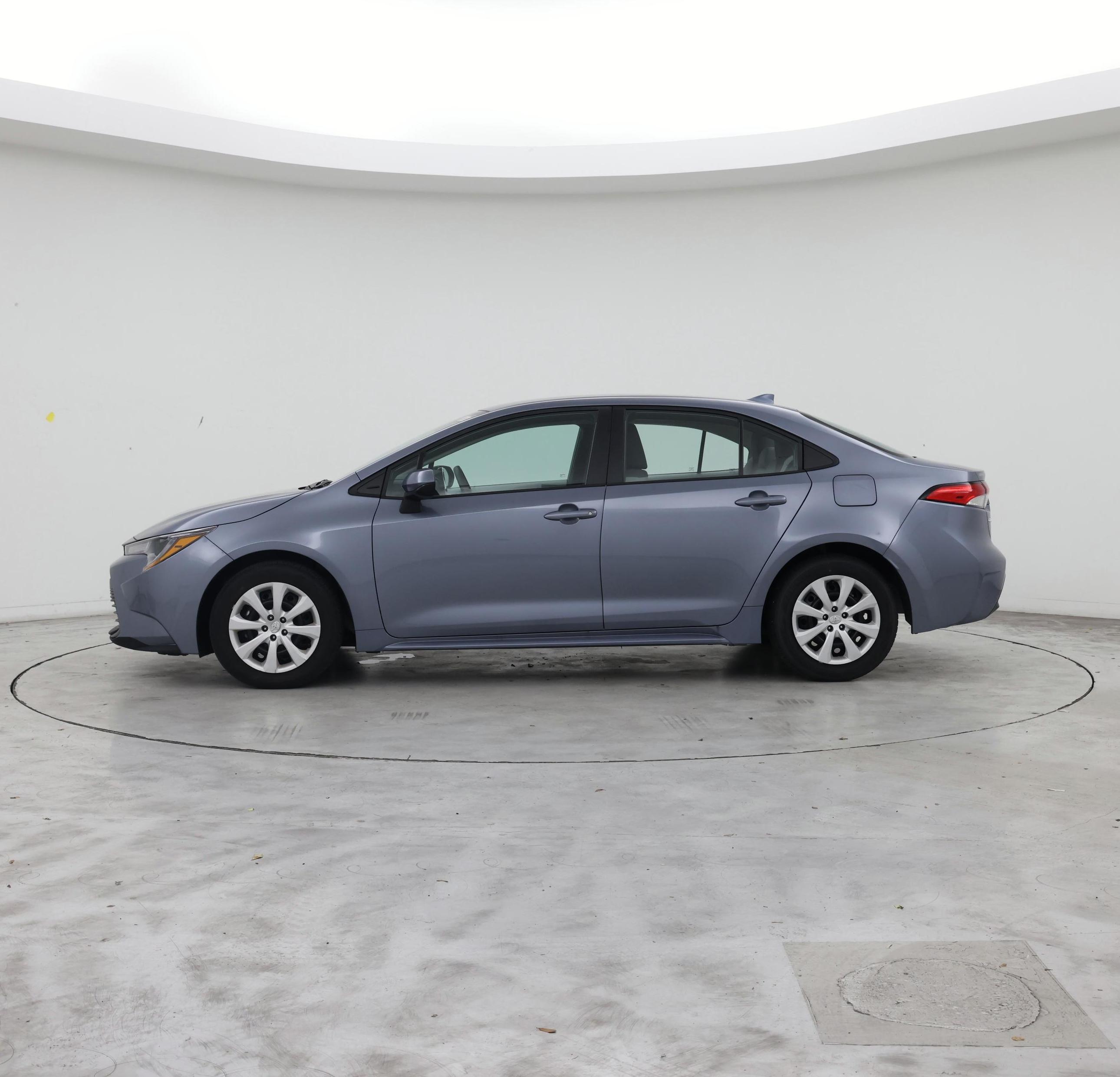 Thumbnail: 2024 Toyota Corolla - 3