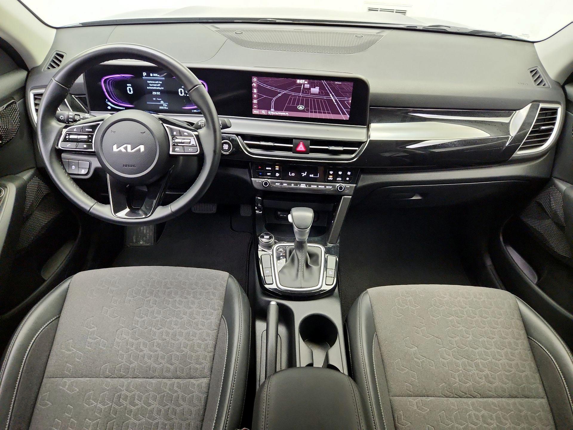 Thumbnail: 2025 Kia Seltos - 9