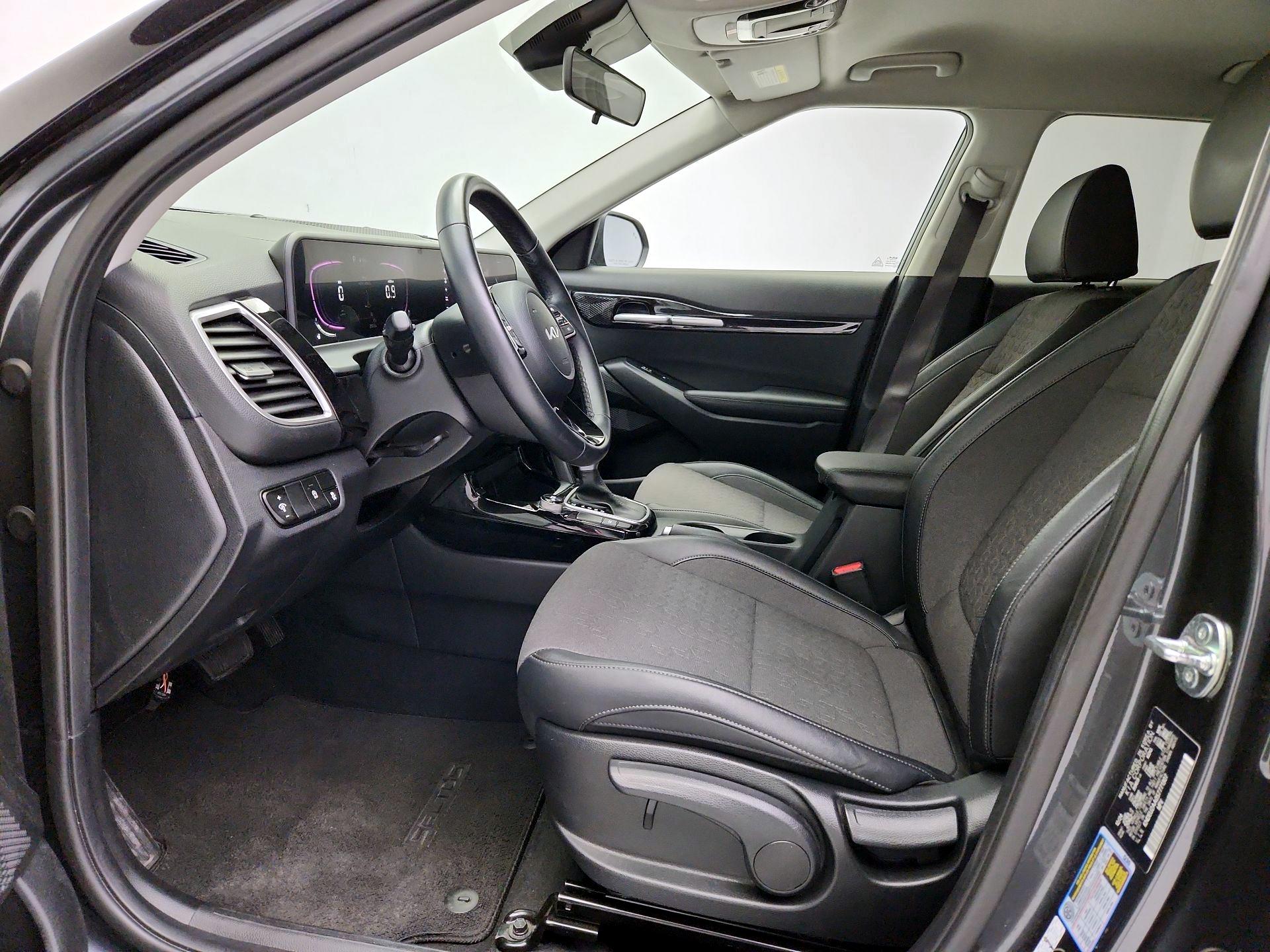 Thumbnail: 2025 Kia Seltos - 11