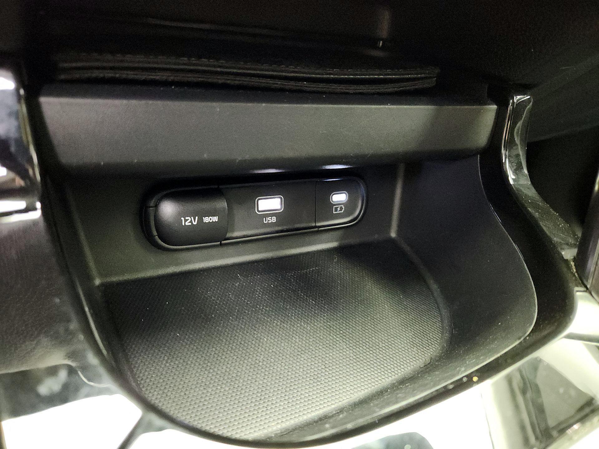 Thumbnail: 2025 Kia Seltos - 19