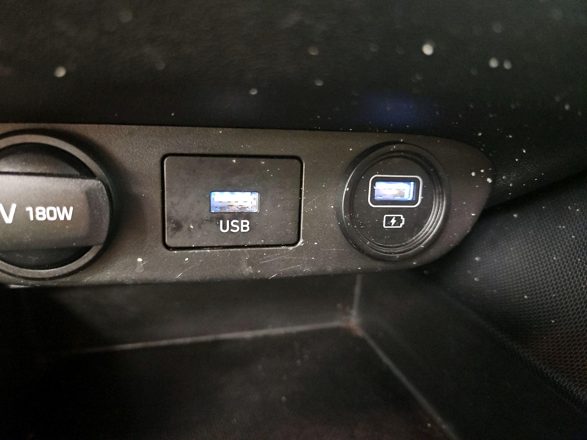 Thumbnail: 2021 Hyundai Elantra - 16