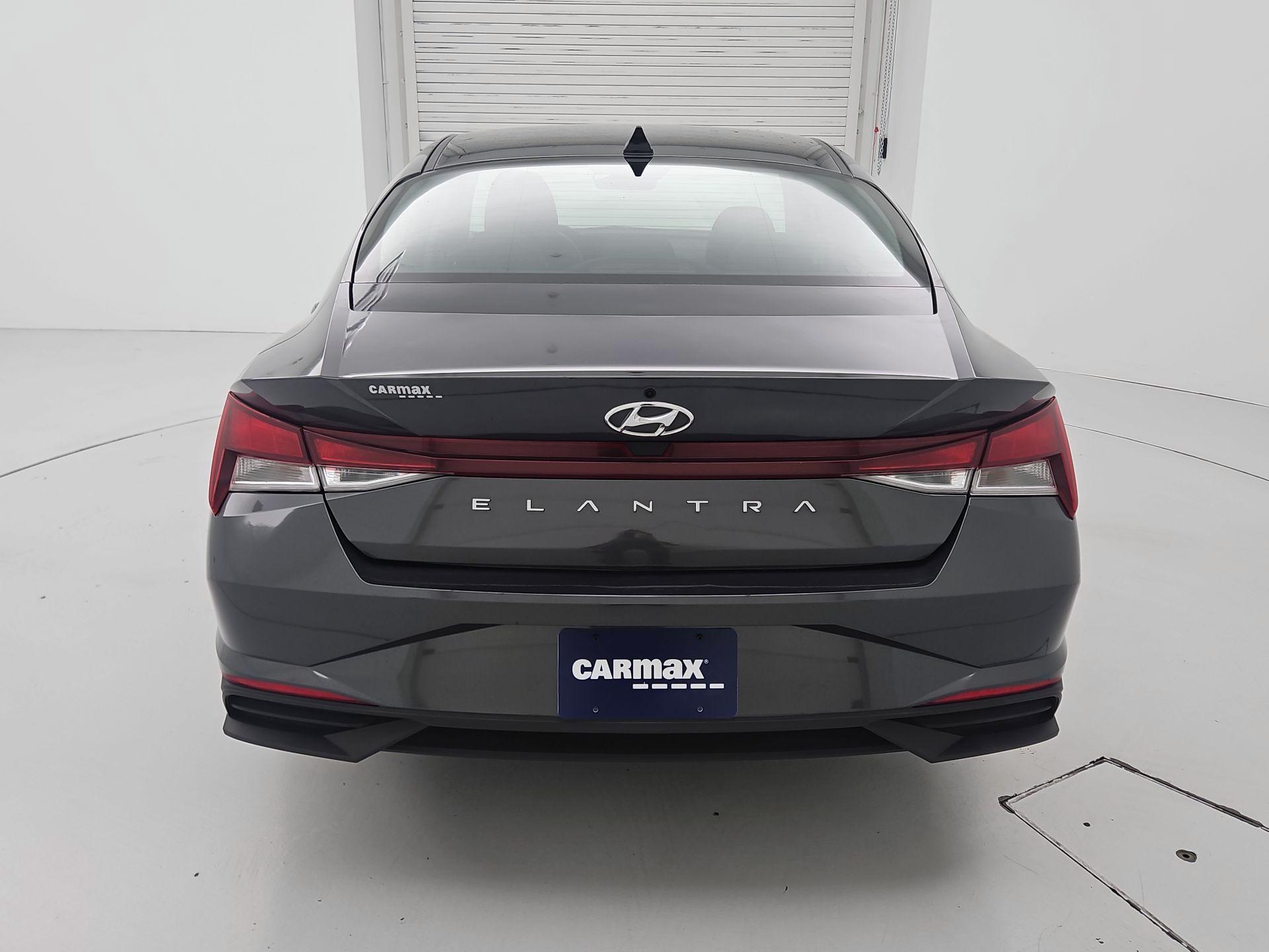 Thumbnail: 2021 Hyundai Elantra - 6