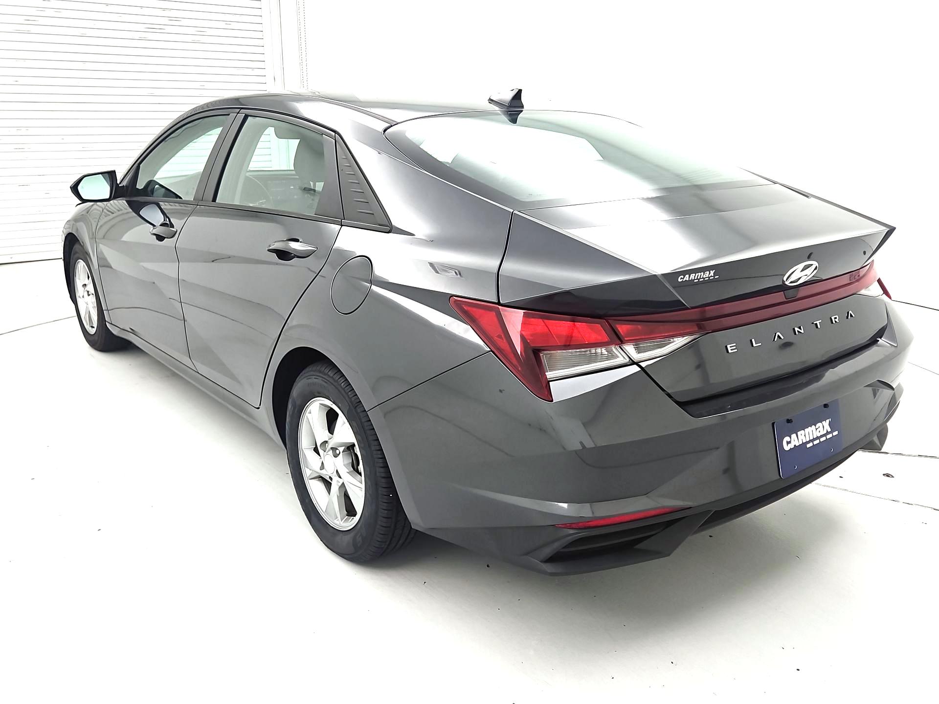 Thumbnail: 2021 Hyundai Elantra - 7