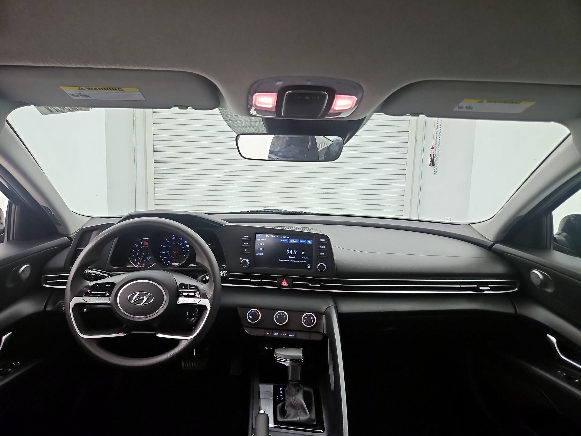 Thumbnail: 2021 Hyundai Elantra - 8