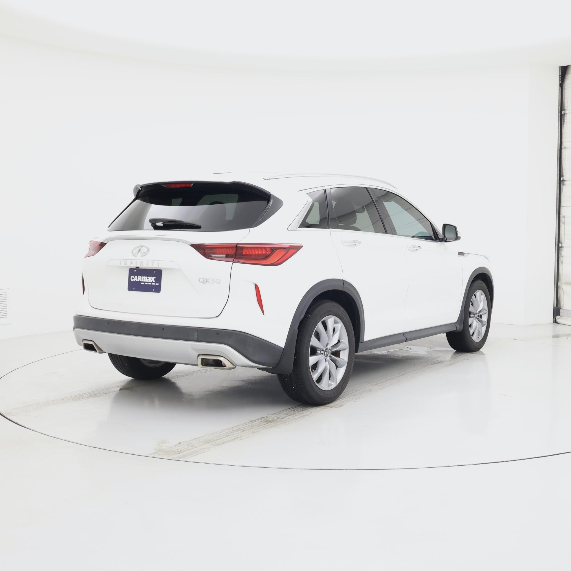 Thumbnail: 2022 INFINITI QX50 - 8