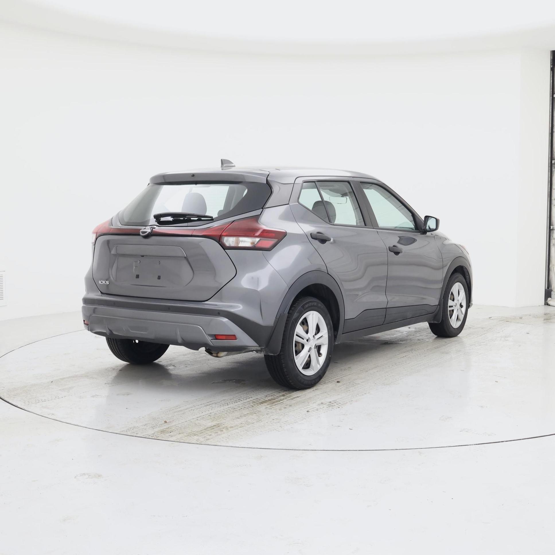 Thumbnail: 2023 Nissan Kicks - 8