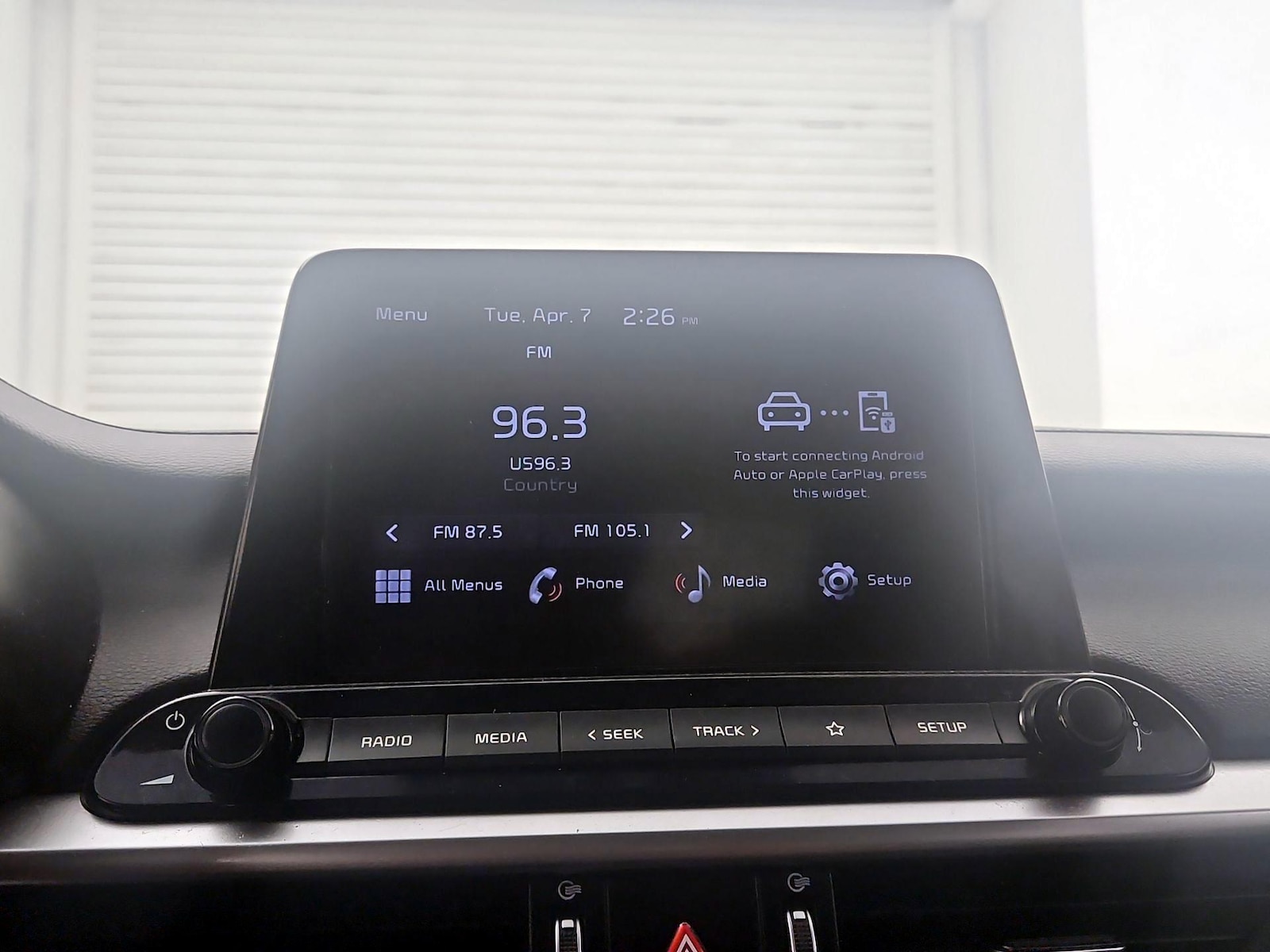 2023 Kia Forte LXS - Photo 16