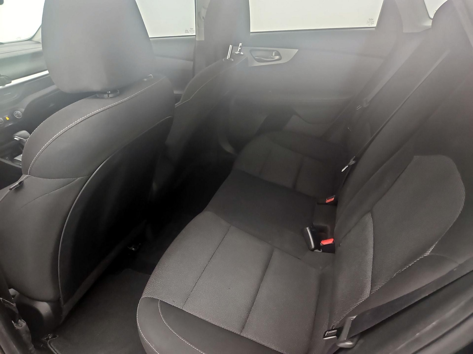 2023 Kia Forte LXS - Photo 20