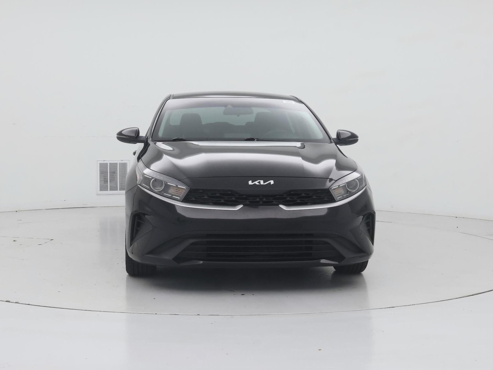 2023 Kia Forte LXS - Photo 6