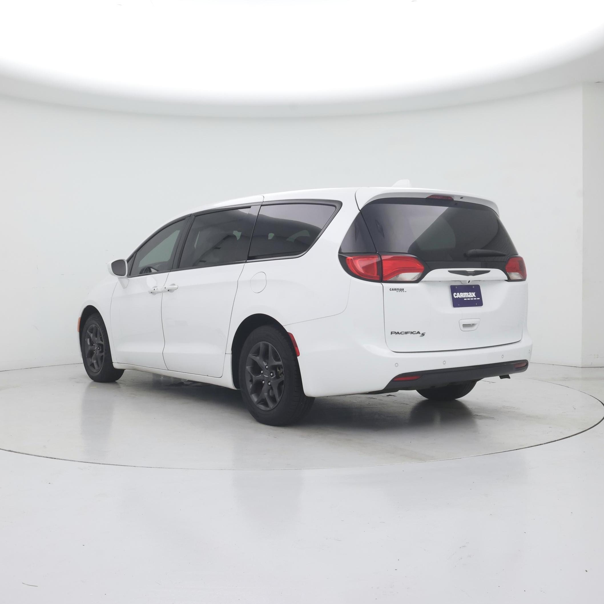 Thumbnail: 2020 Chrysler Pacifica - 2